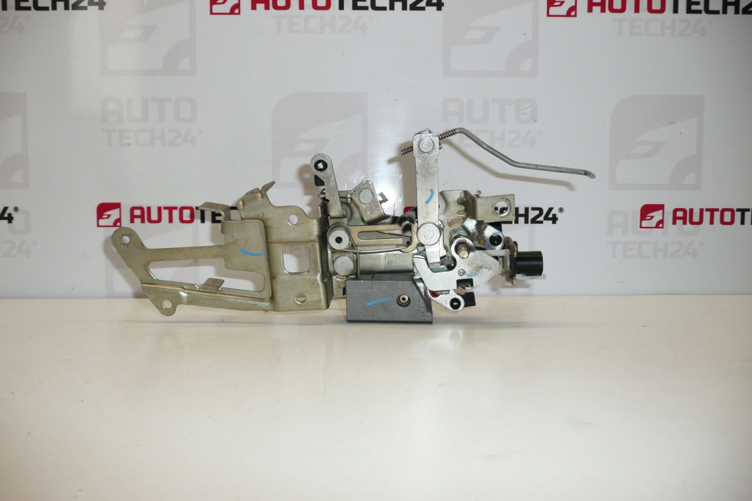 Zamek drzwi tylnych lewych Citroën Berlingo II 9138H1