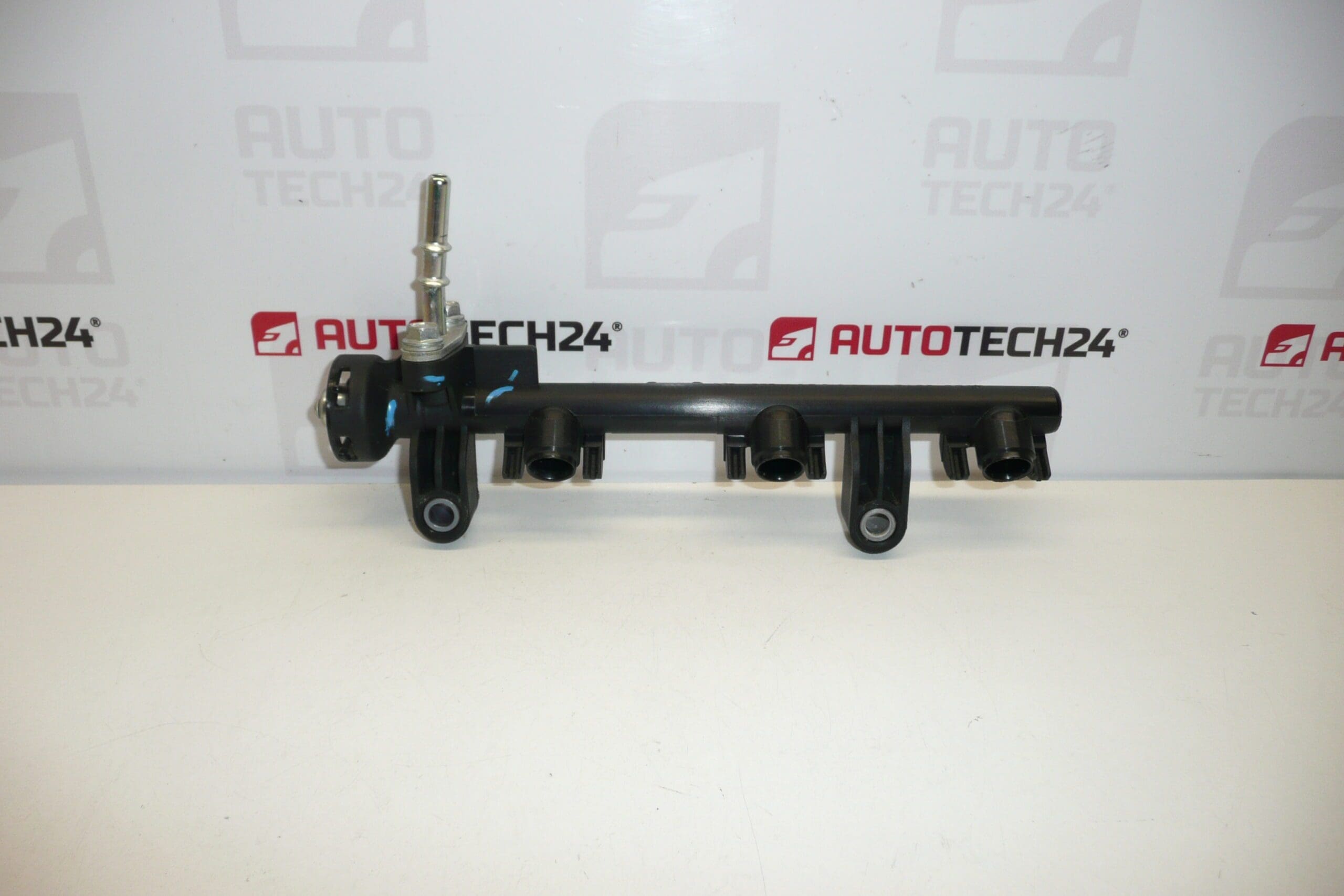 Rampa wtryskowa Citroën Peugeot 23814-0Q010-A 1579JP