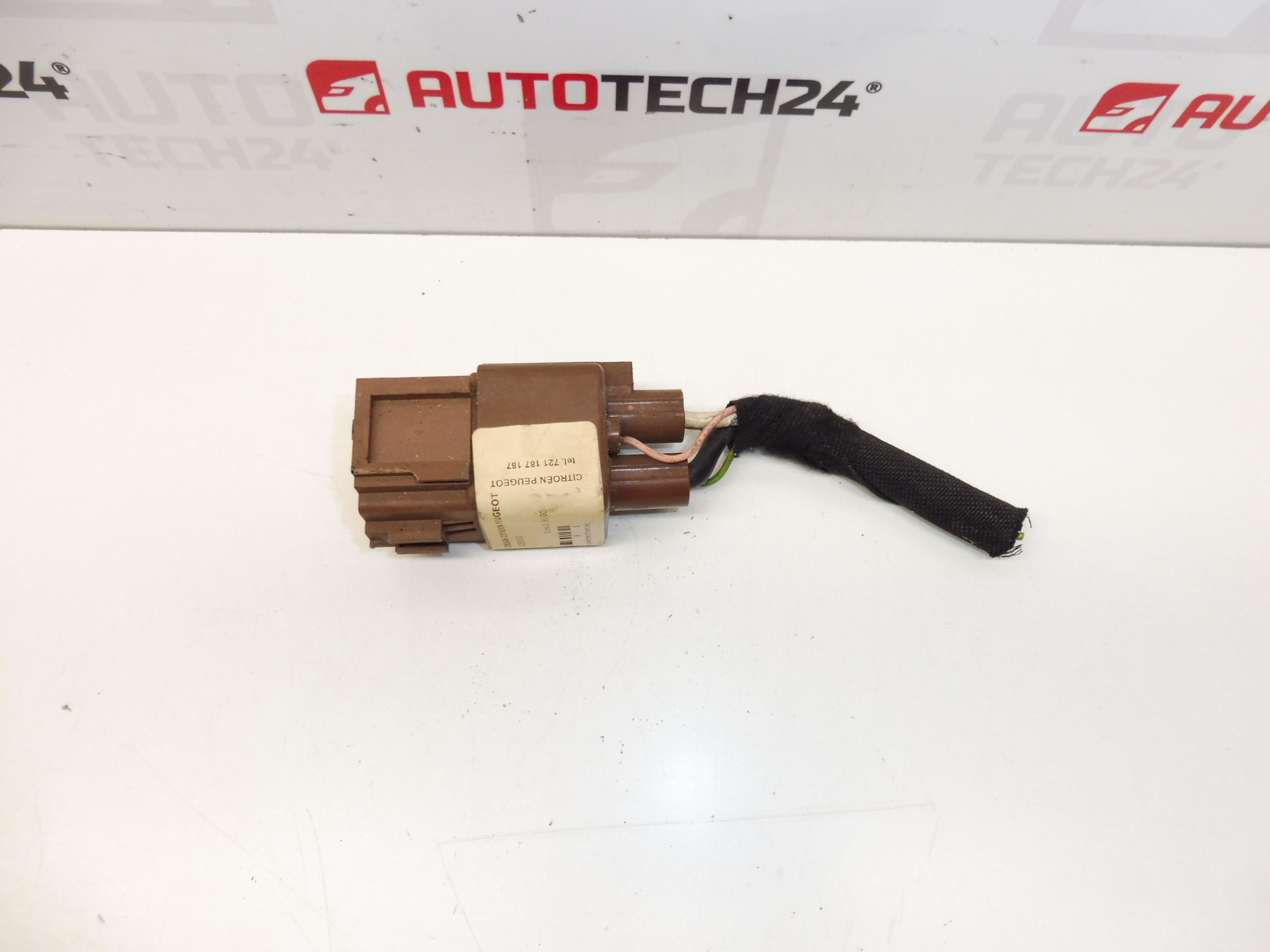 Przekaźnik Sahara Citroën Peugeot Bitron 250030 220506 6545XF