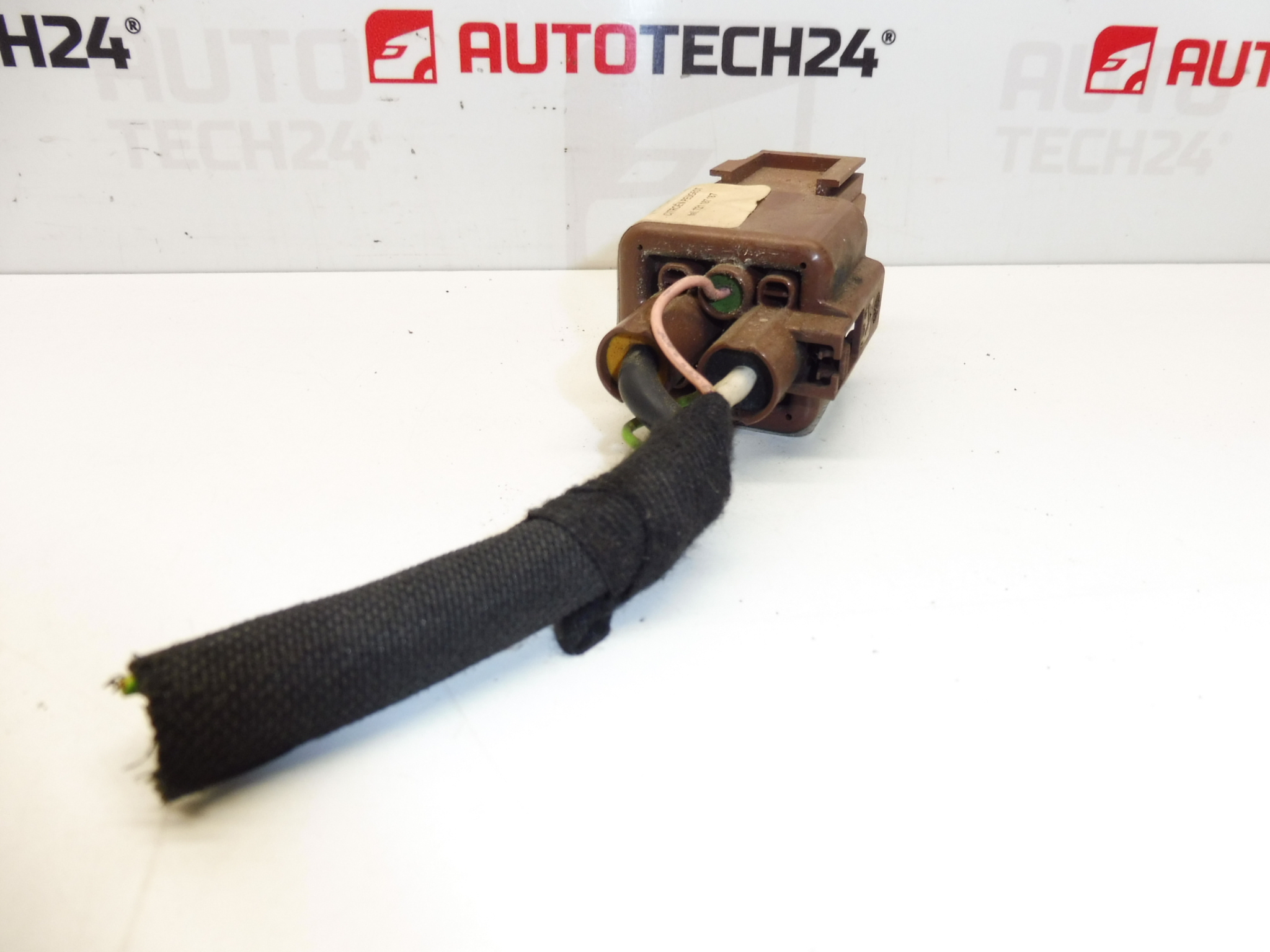 Przekaźnik Sahara Citroën Peugeot Bitron 250030 220506 6545XF