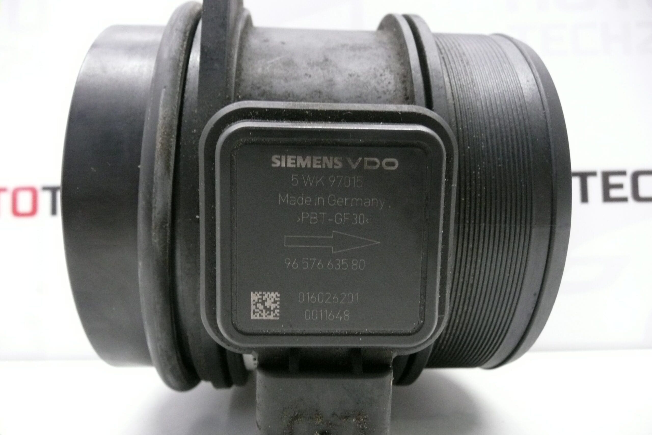 Masa powietrza Citroën Peugeot 2.0 2.2HDI 9657663580