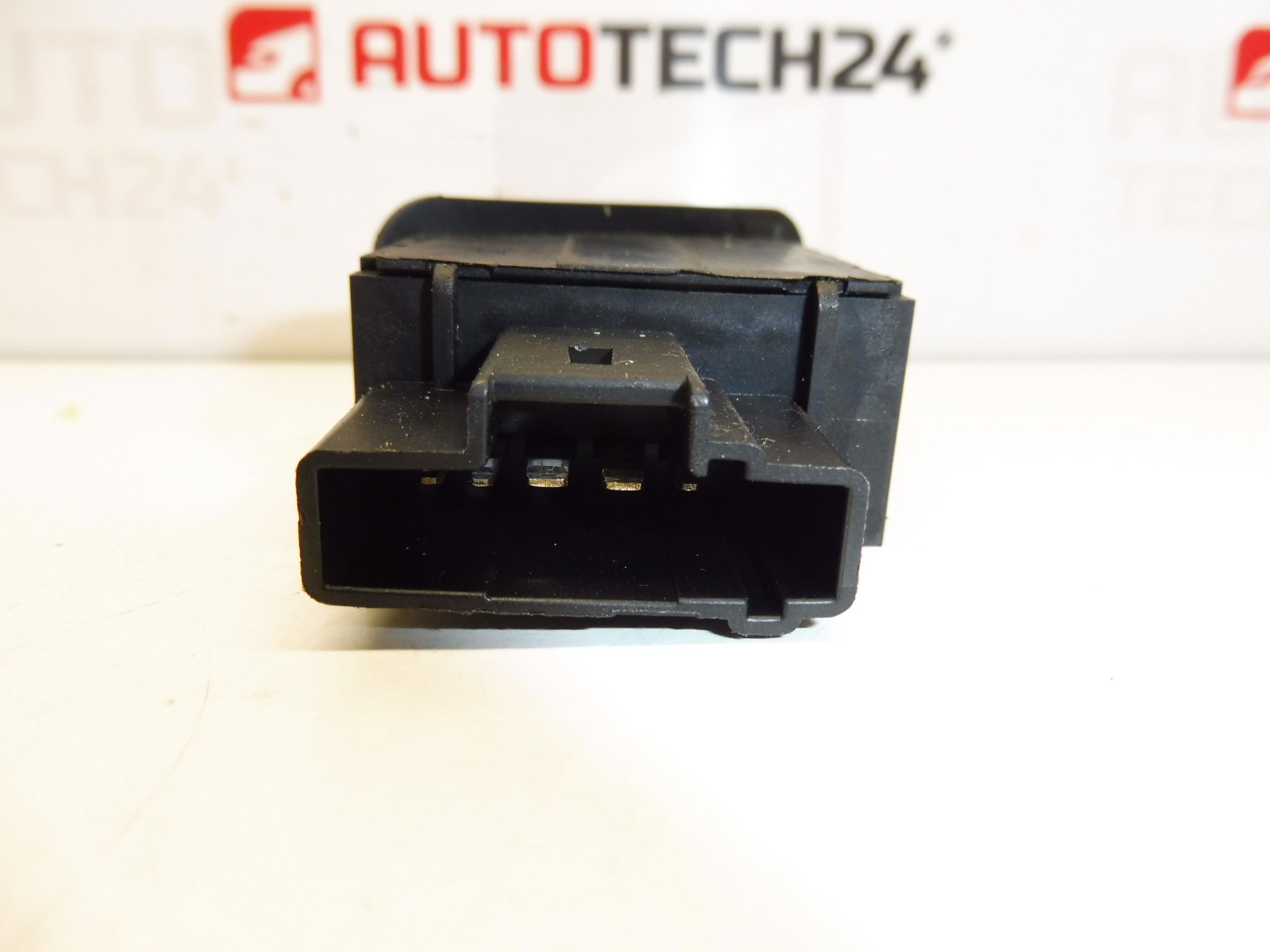 Sterownik korekcji wysokości światła Citroën Peugeot 6554T7