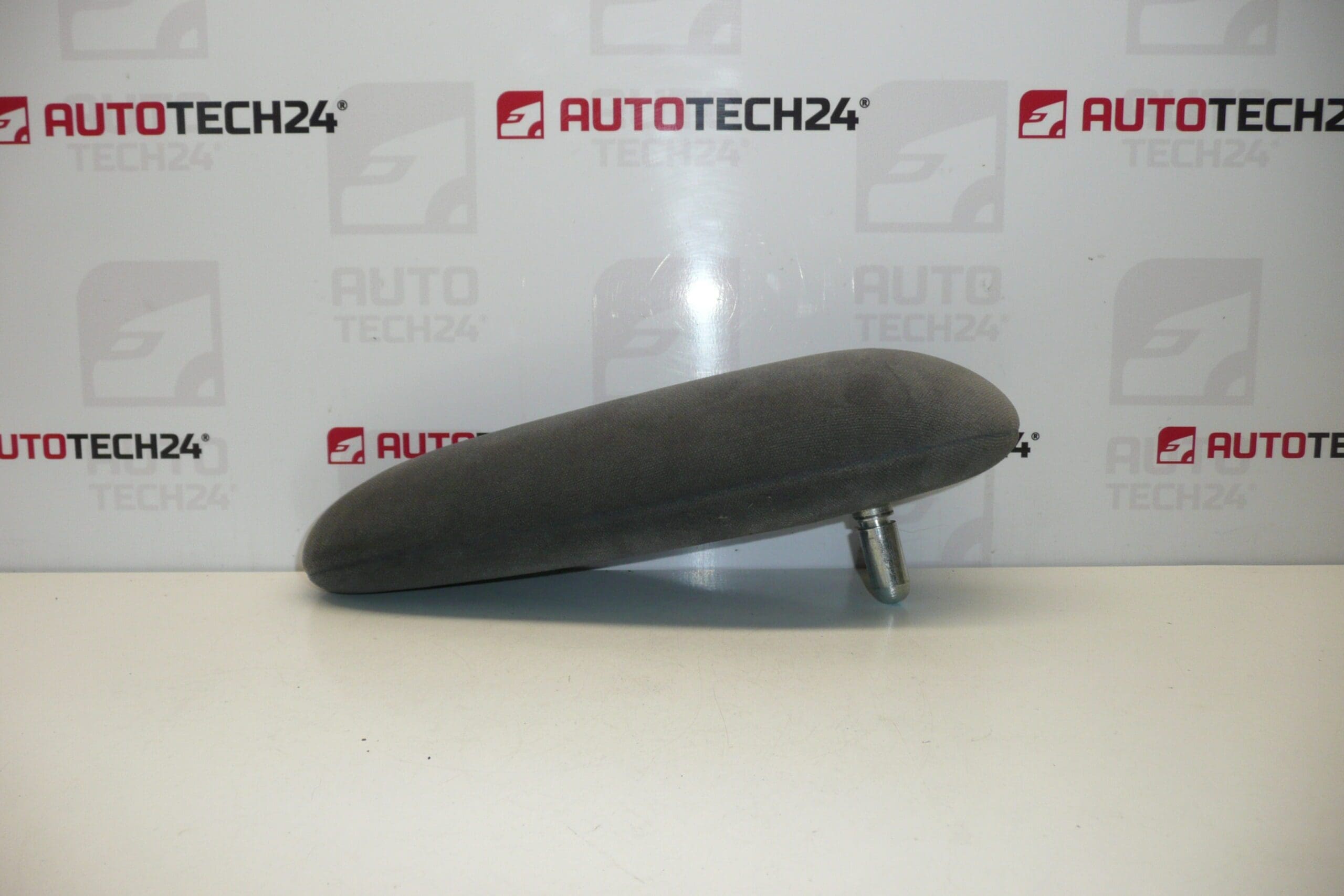Podłokietnik prawy Citroën Peugeot 8830X0