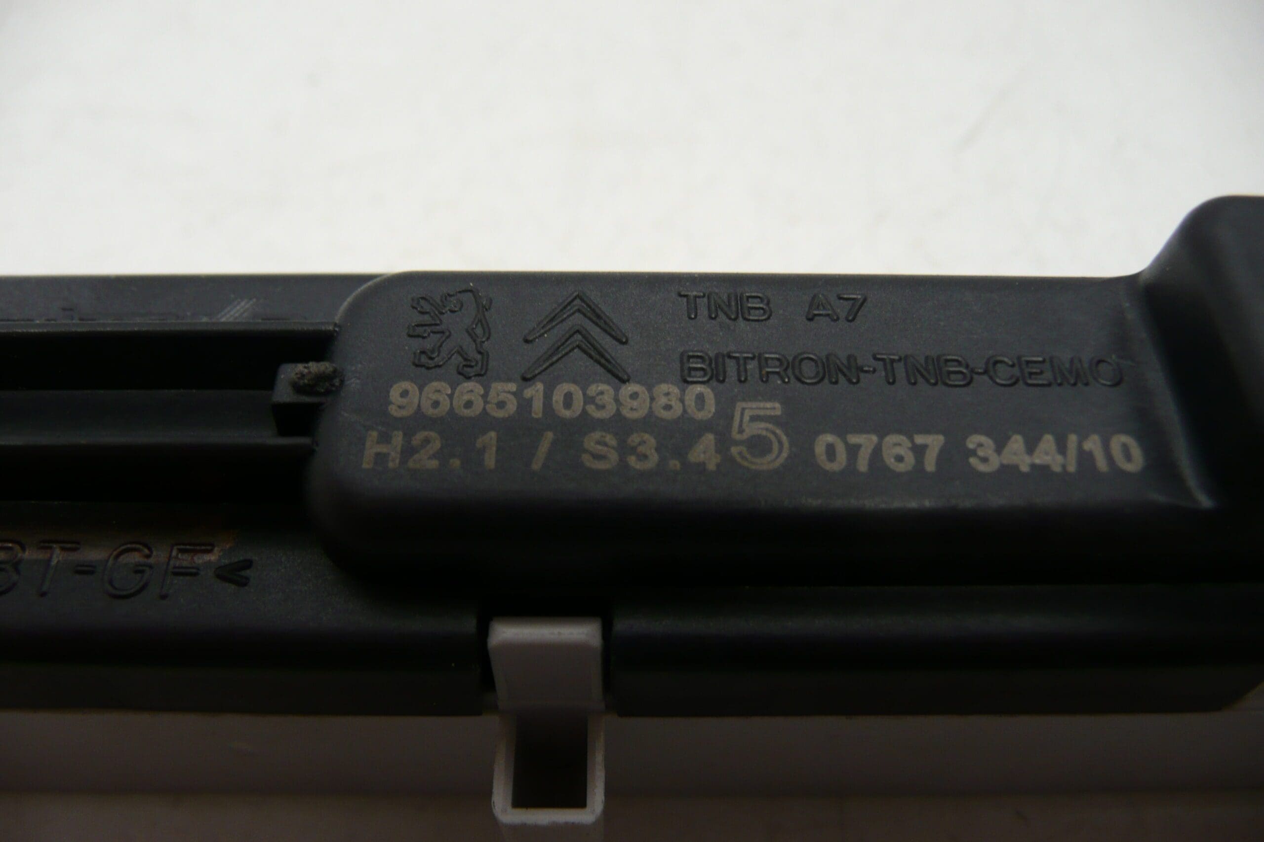 Kierunkowskaz Citroën Peugeot 9665103980