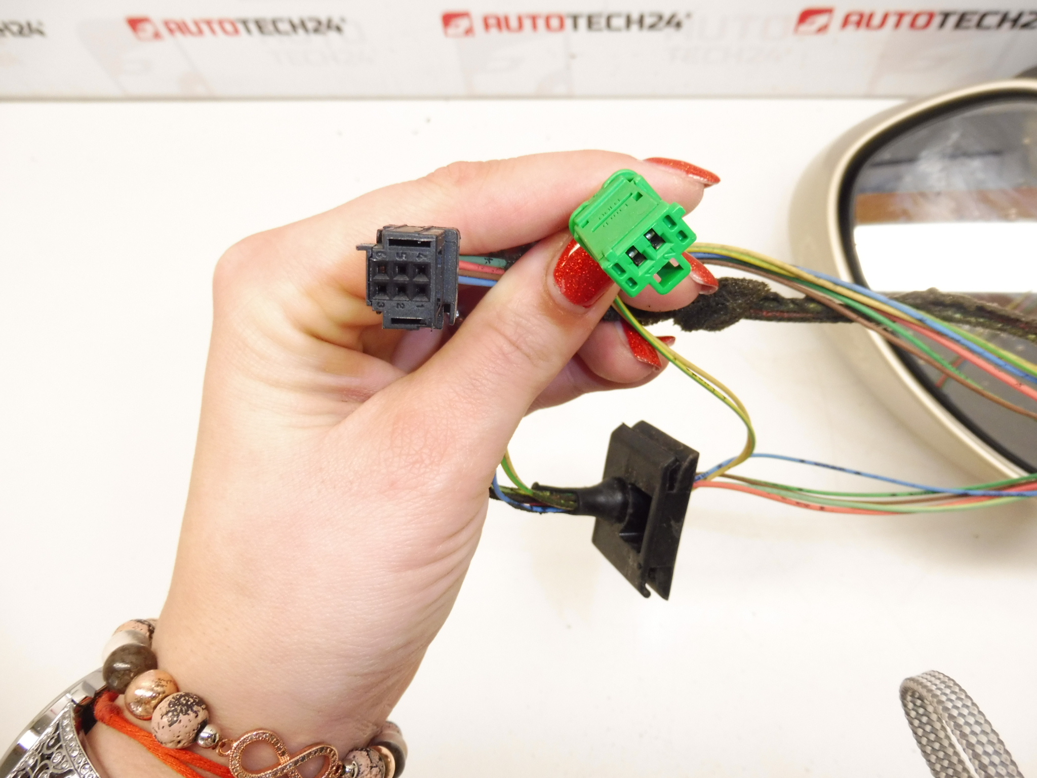 Lusterko wsteczne lewe Citroën C4 KCW 96548384 8149ZW