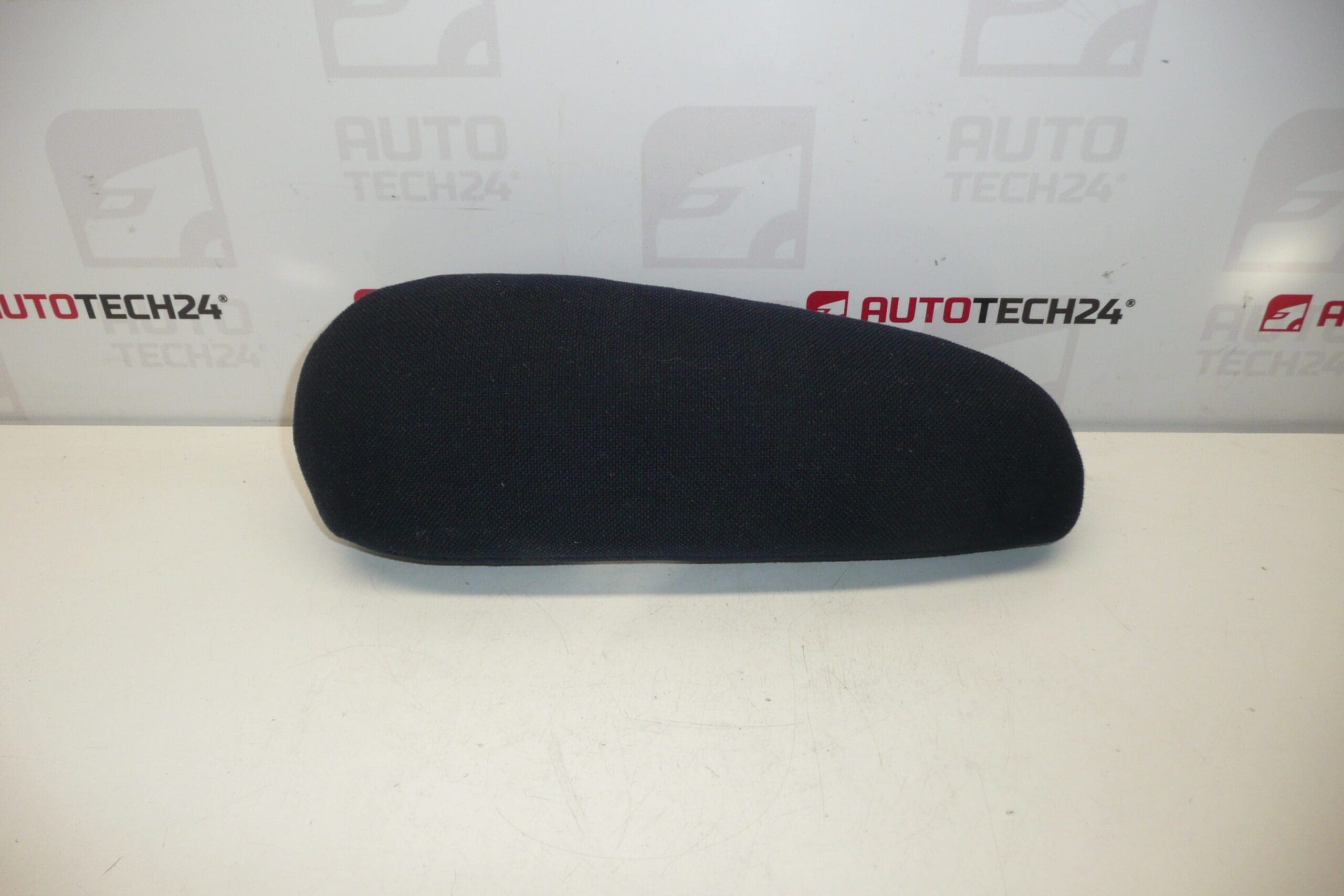 Podłokietnik Citroën Peugeot prawy 8830G5