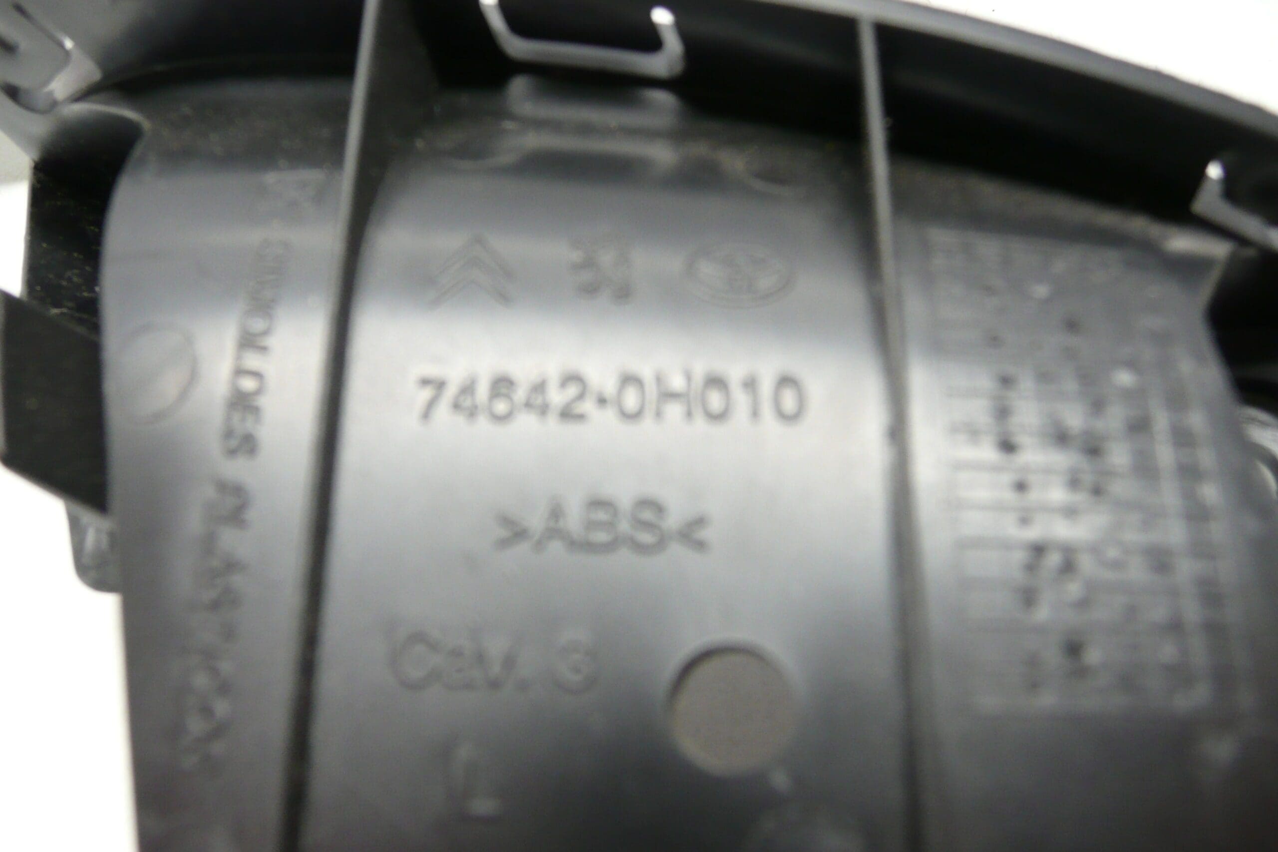 Klamka wewnętrzna lewa Citroën C1 Peugeot 107 biała 74646-0H010 74642-0H010