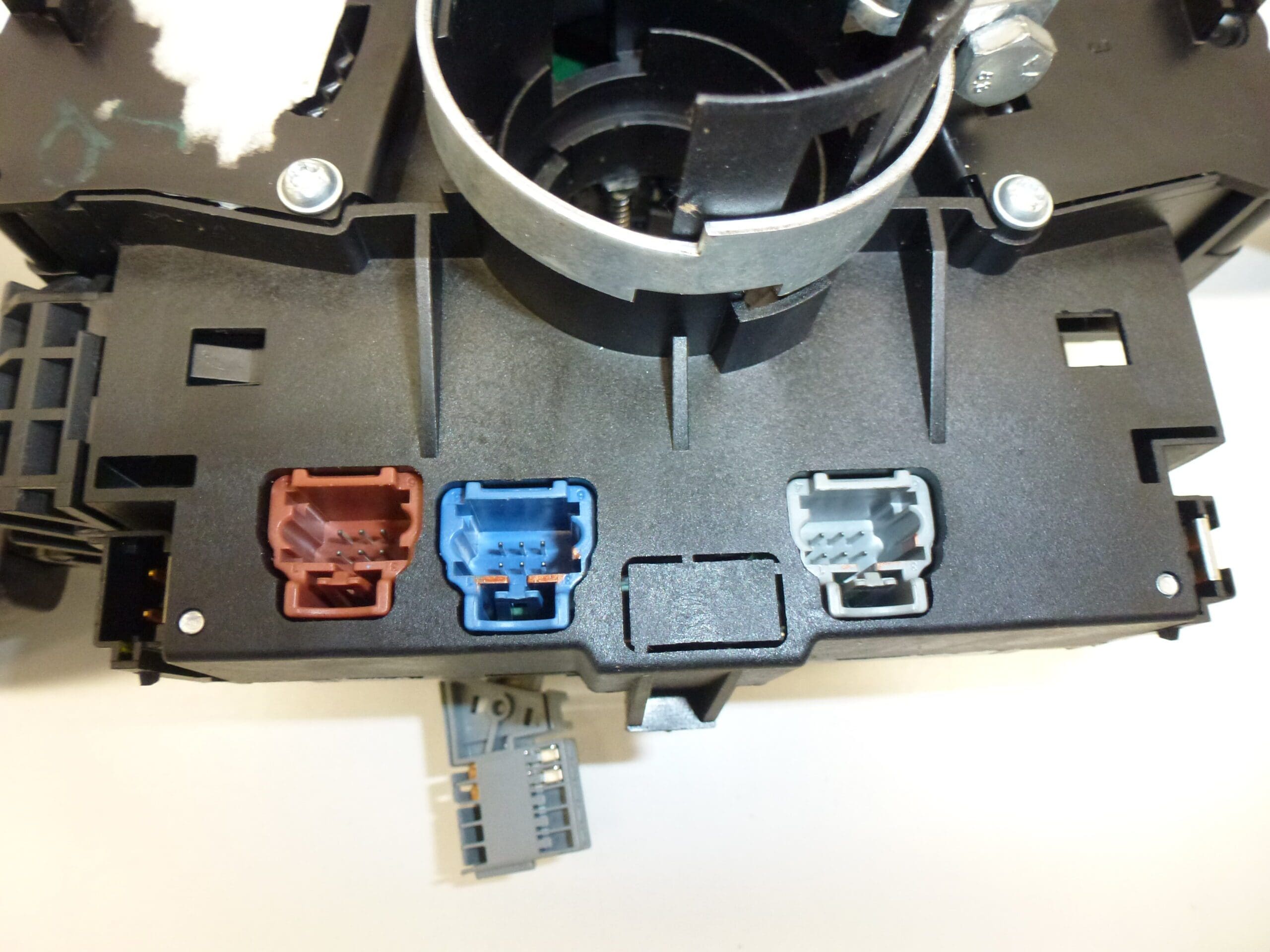 Sterowanie kierownicą Citroën Peugeot 96611305XT