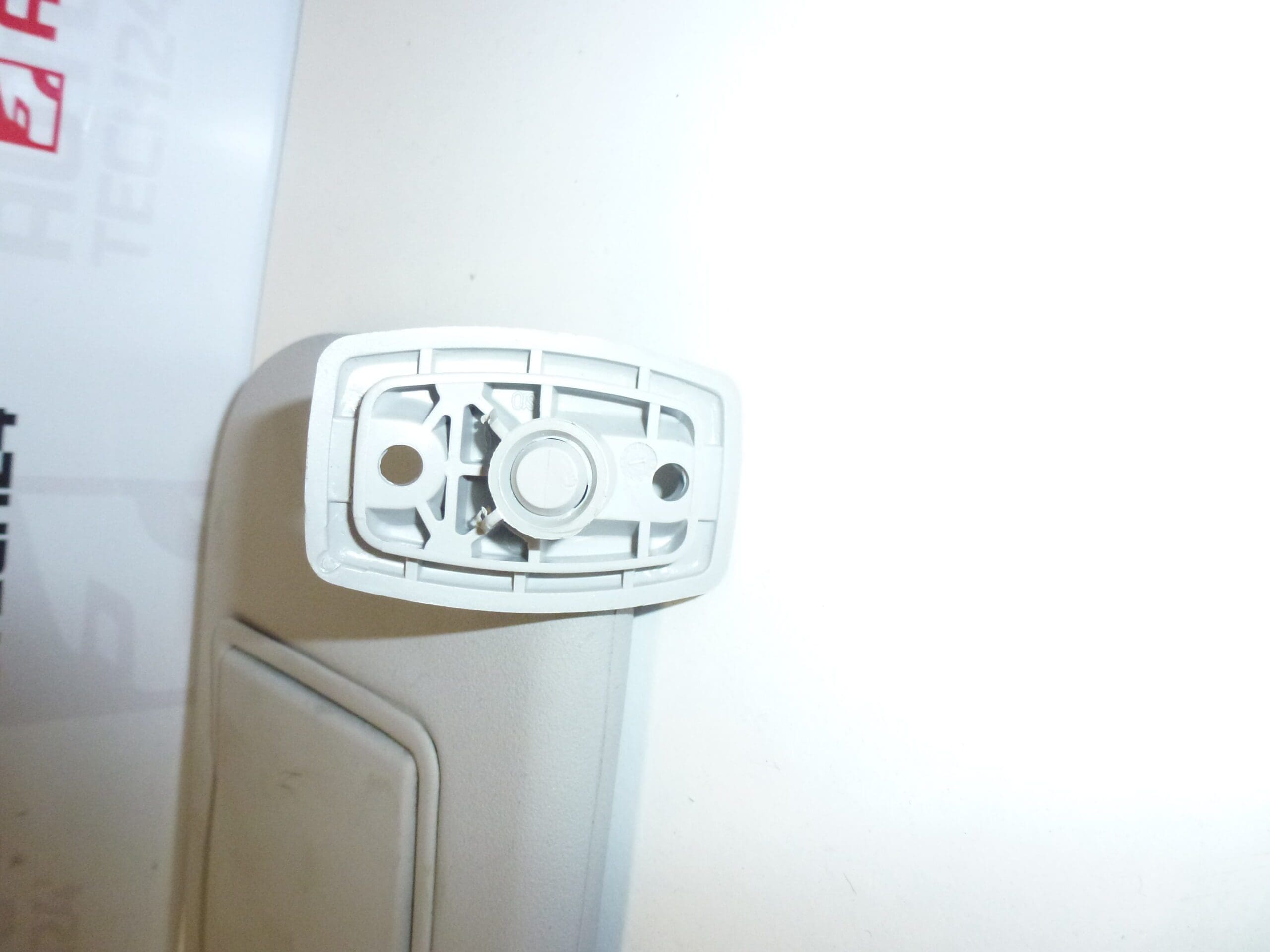 Osłona przeciwsłoneczna kierowcy Citroën Peugeot lewa 8143KL