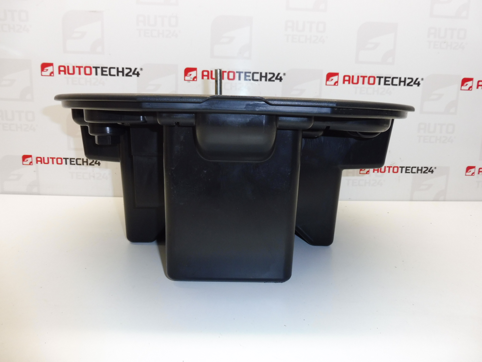 Narzędzie, dźwignia, klucz, ucho holownicze Peugeot 307 673687 672594 671739