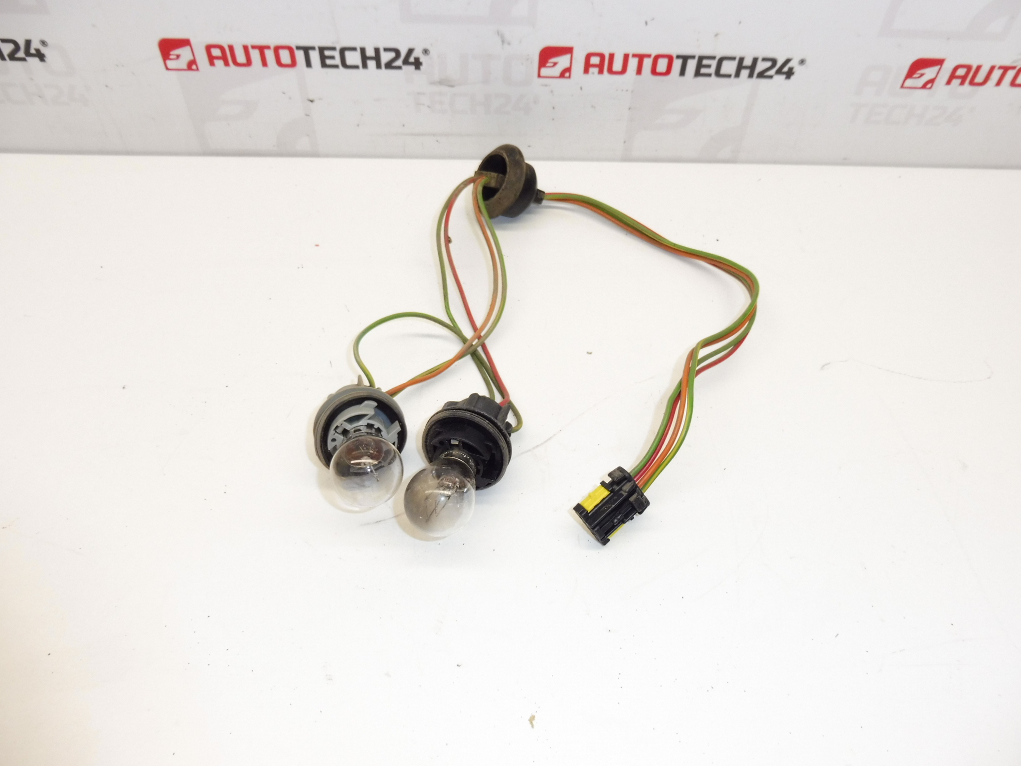 Peugeot 607 6534GS wiązka przewodów tylnych lamp błotnika