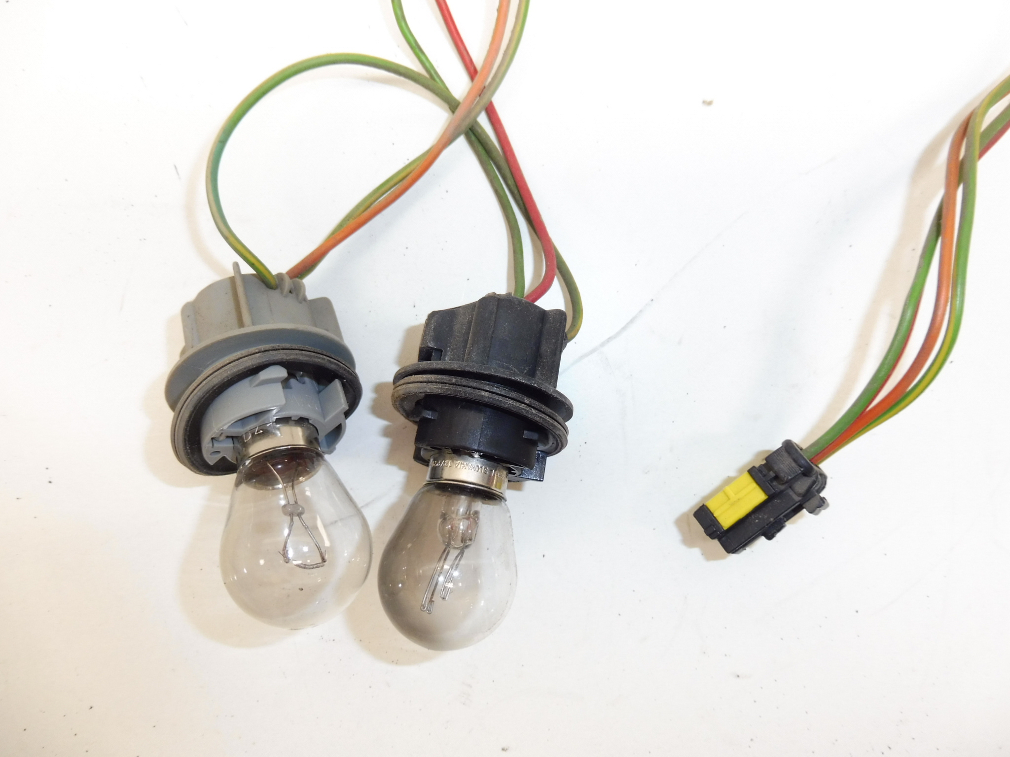 Peugeot 607 6534GS wiązka przewodów tylnych lamp błotnika