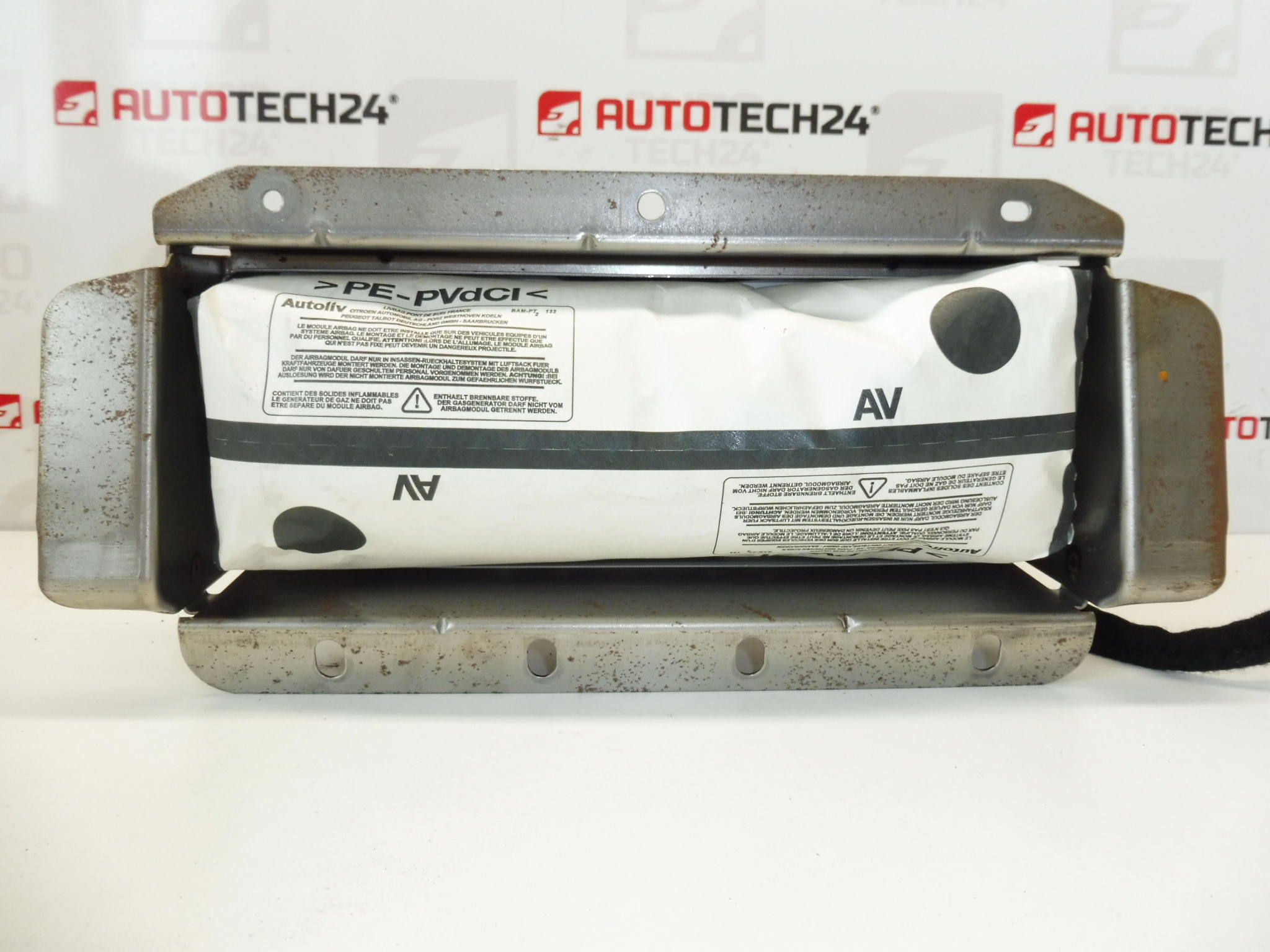 Poduszka powietrzna przednia prawa Peugeot 607 9629440880 8216E5