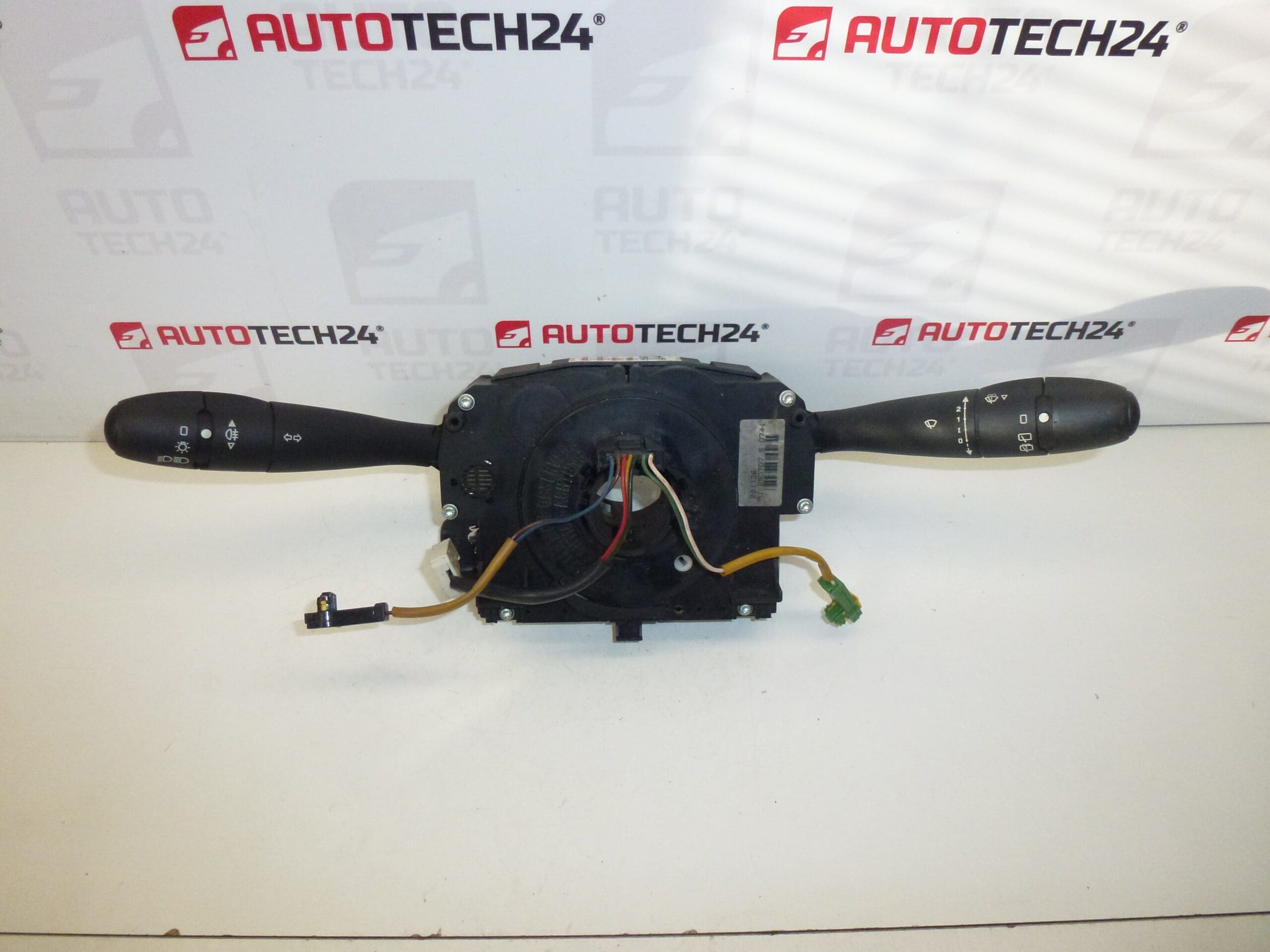 Peugeot 207 Dźwignia Sterująca 96630730XT 624262