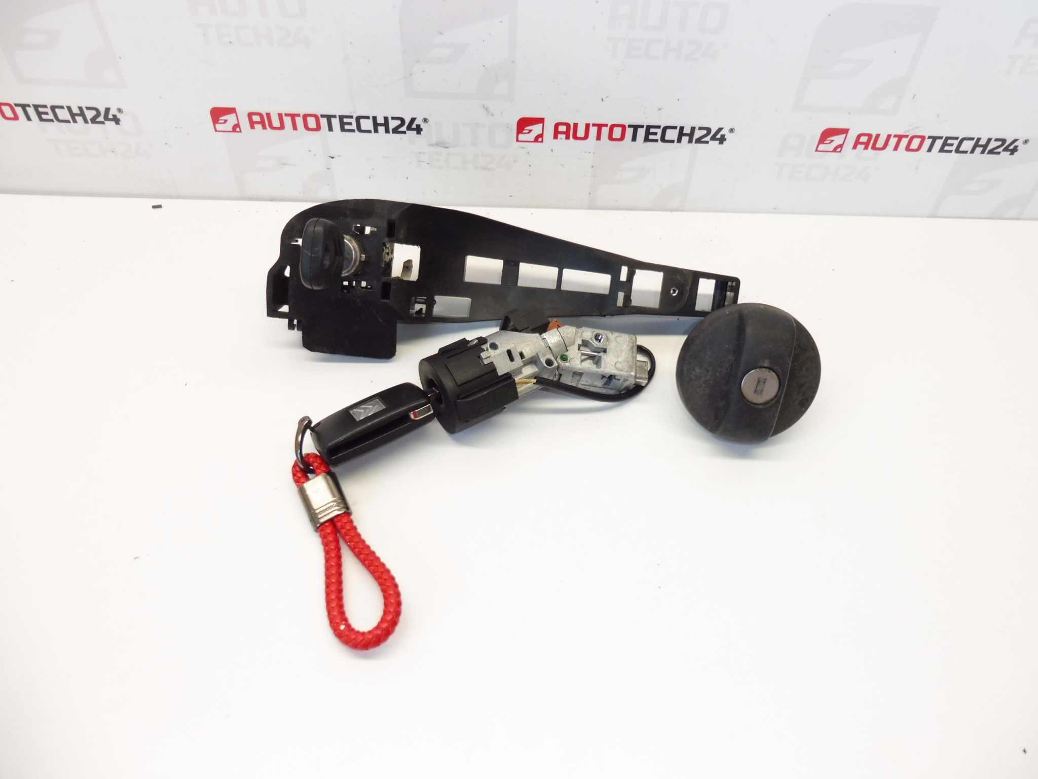 Citroën C3 Pluriel zestaw zamków 2 klucze 4162FN