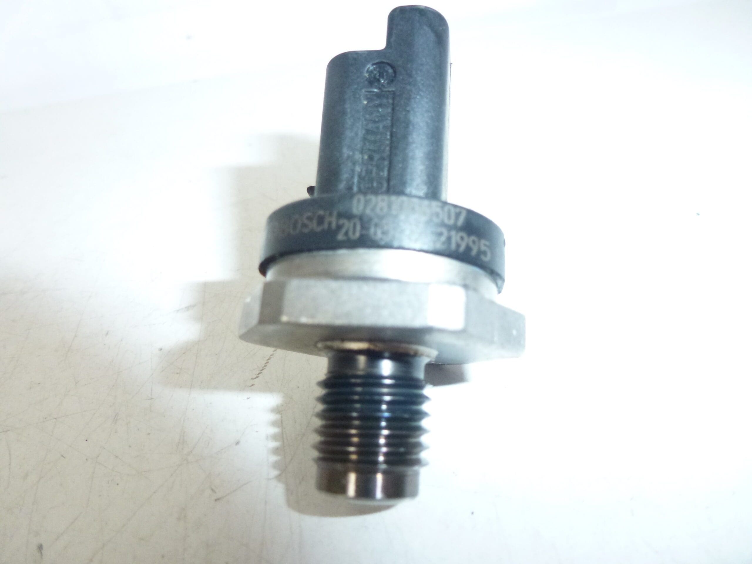 Czujnik ciśnienia paliwa Bosch 0281006507 0281002797