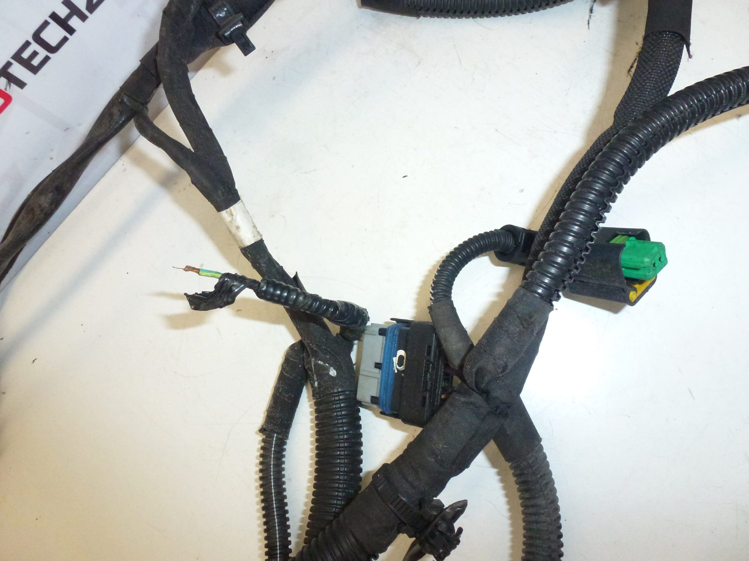 Wiązka silnika Peugeot 207 1.4i KFT 9686360080 6585P9