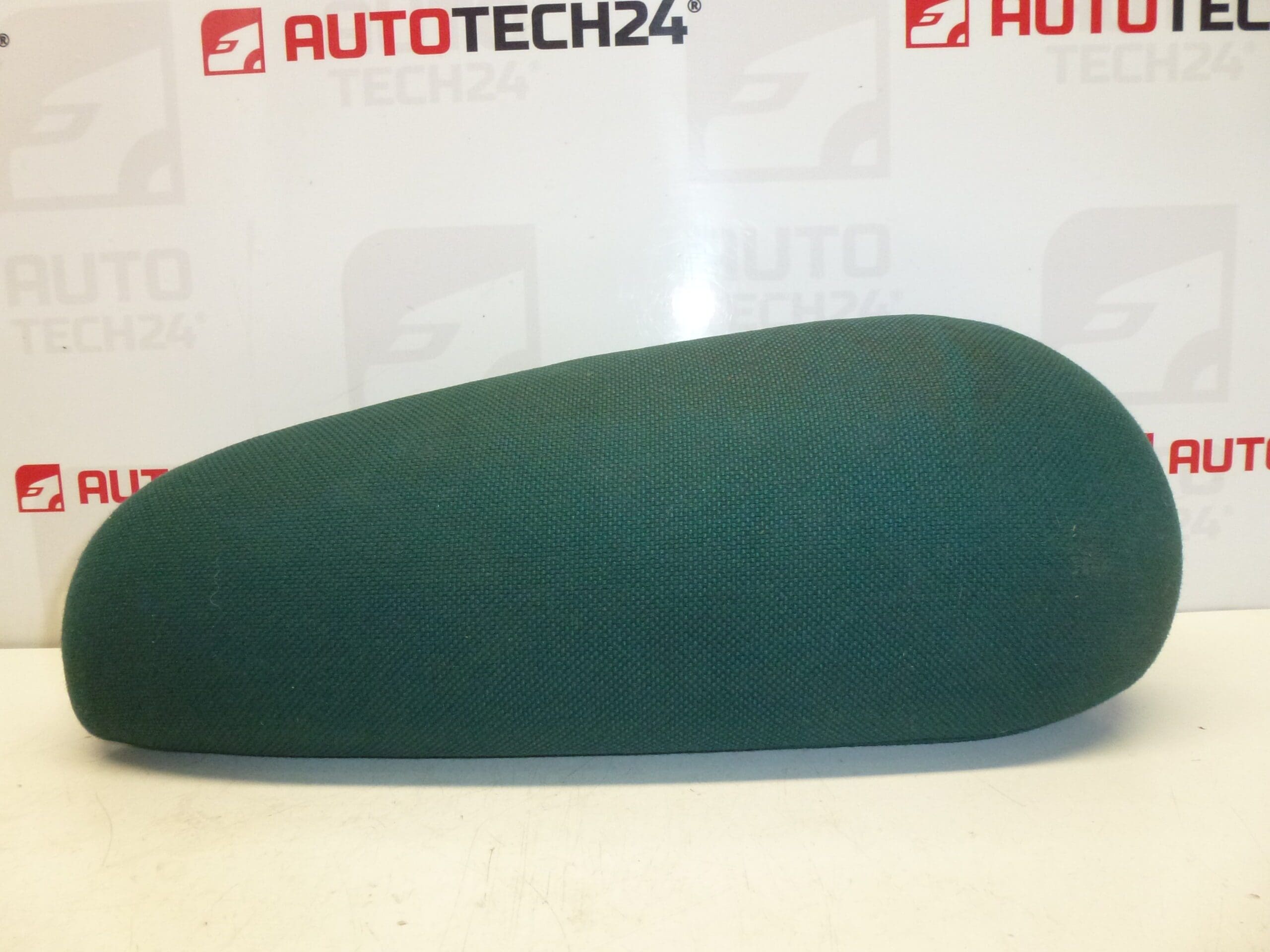 Podłokietnik lewy Citroën Berlingo 8830G6