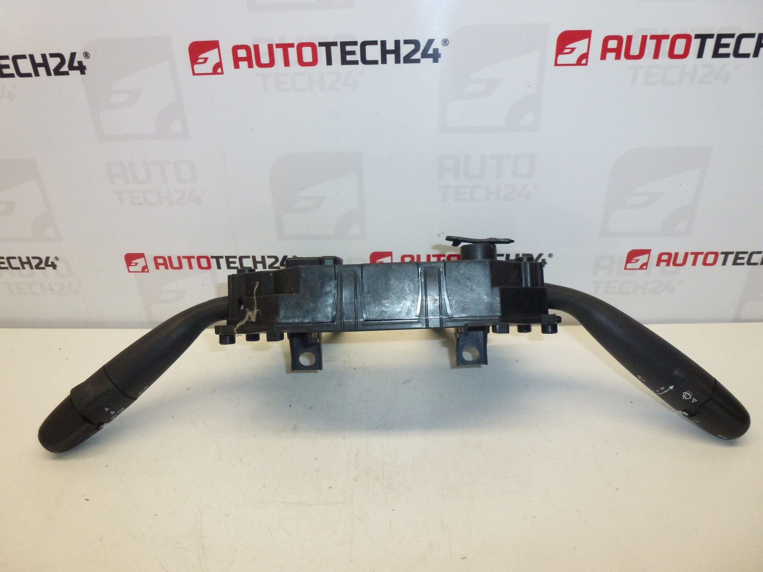 Sterowniki Citroën C4 96644965XT 6242HL