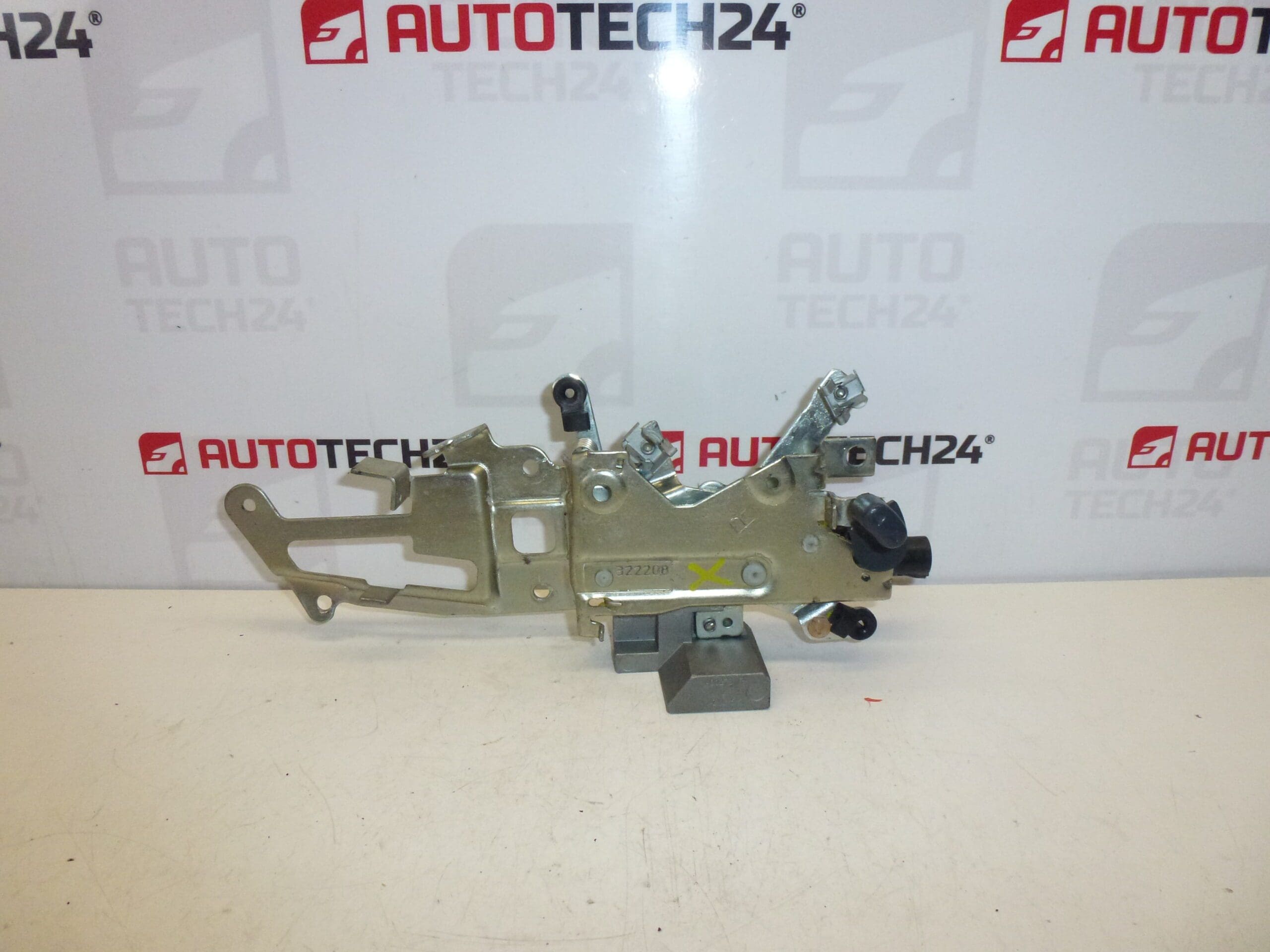 Zamek drzwi tylnych prawych Citroën Peugeot 9138H2