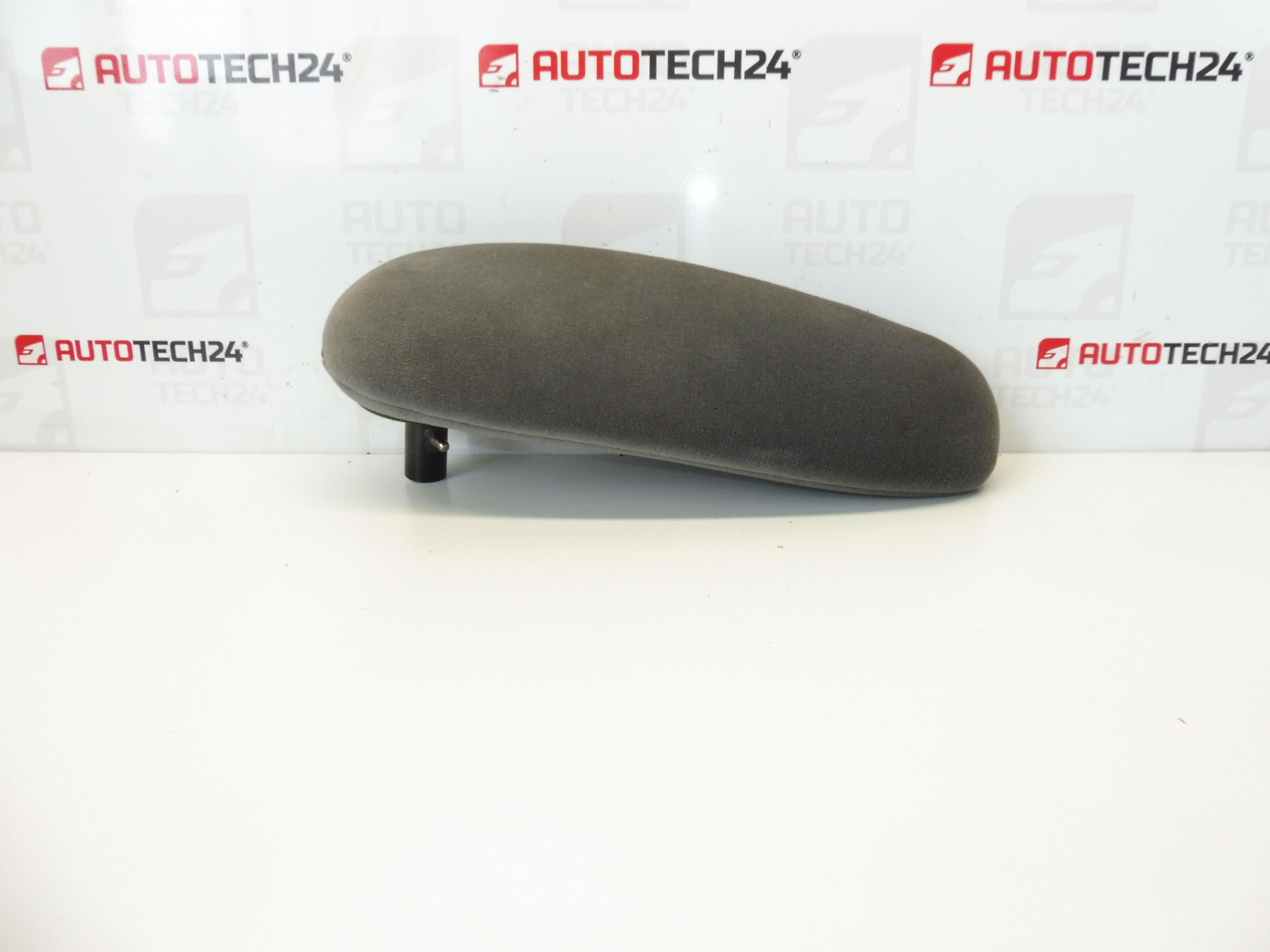Podłokietnik kierowcy Citroën C5 8969XZ