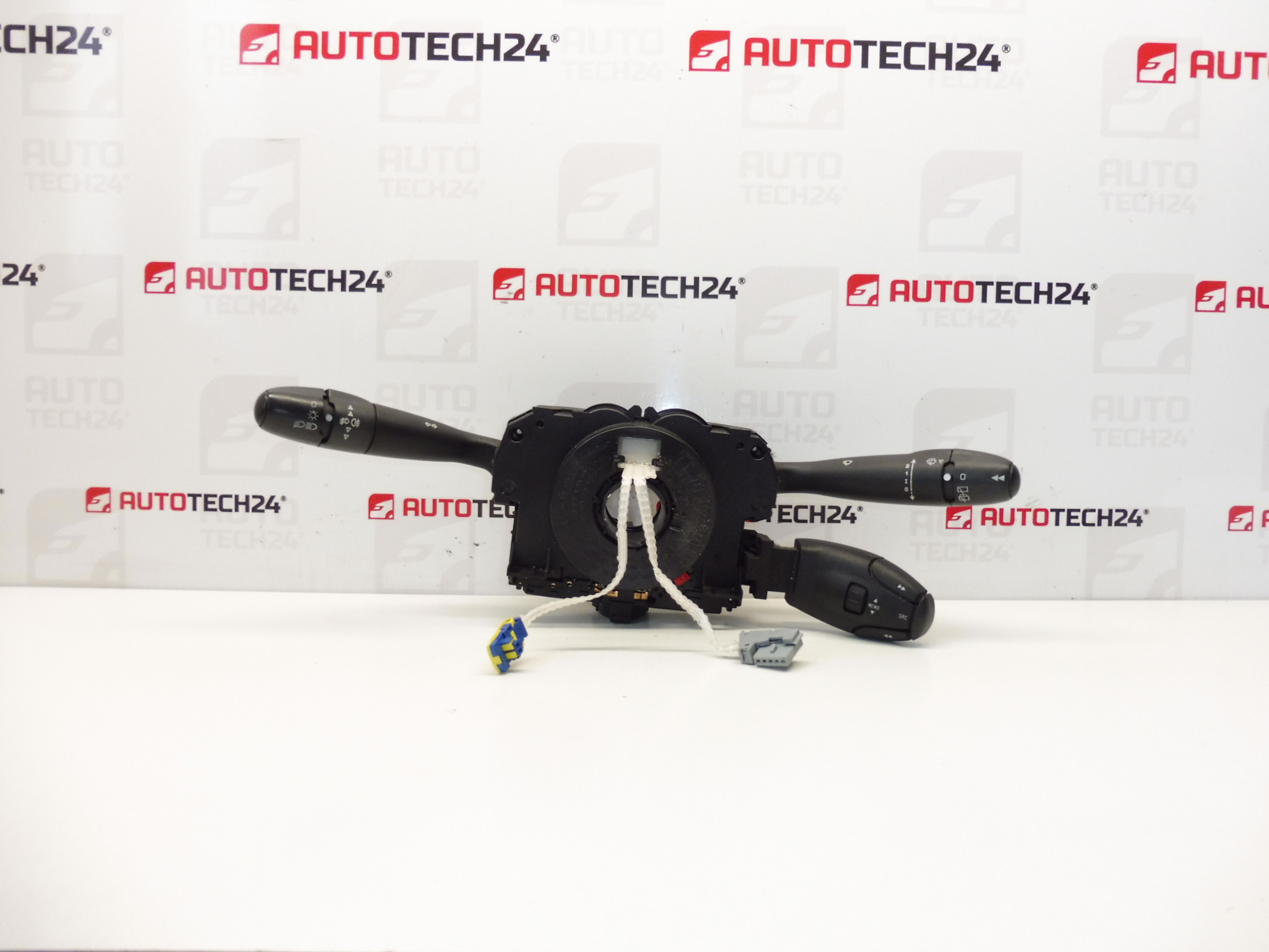 Peugeot 307 308 dźwignia sterująca 96640444XT 6242TT 98069976XT