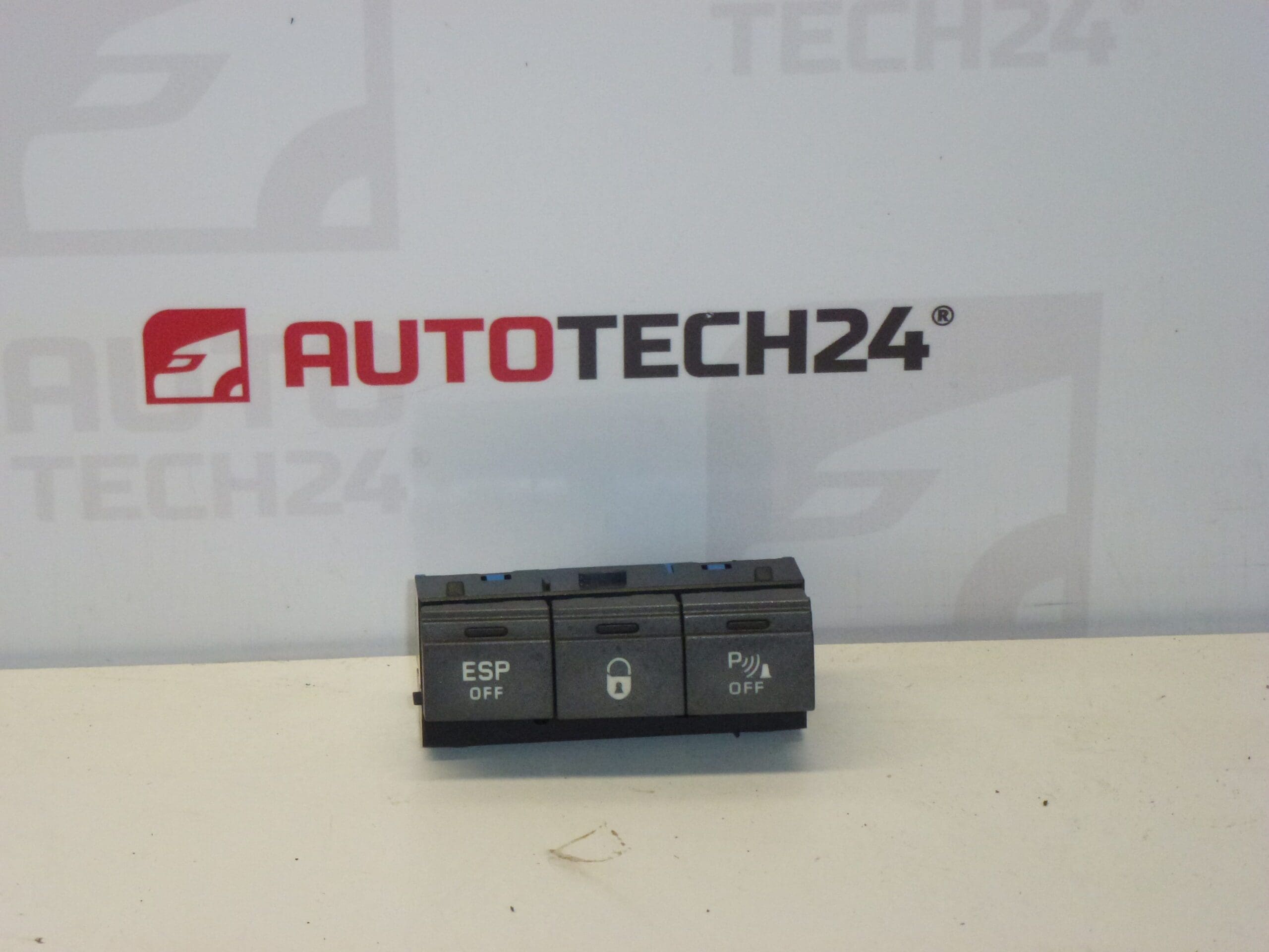 Przełącznik ESP, PDC, centralny Citroën C5 II 96498317YW 6554JF