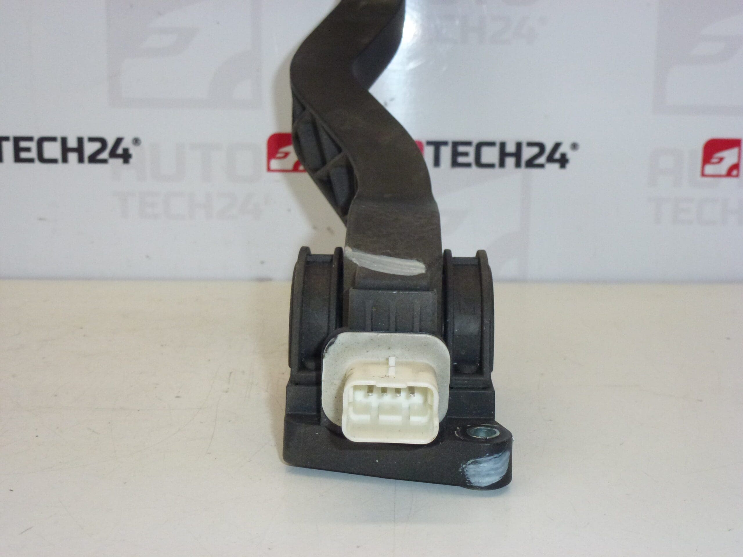 Pedał gazu Citroën Peugeot Bosch 0280752251 9646702180