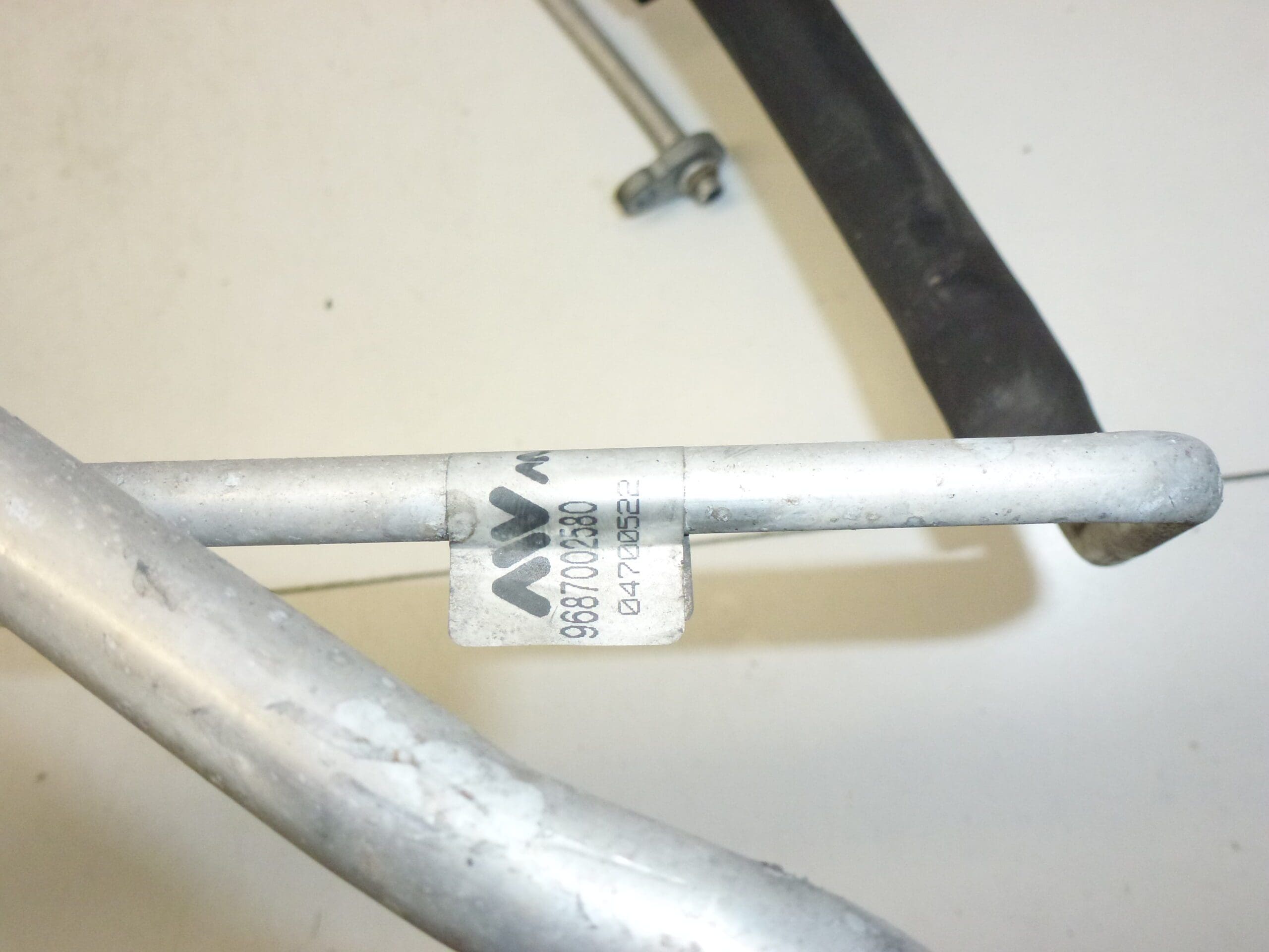 Przewód klimatyzacji Peugeot 206 9687002580 6477G4