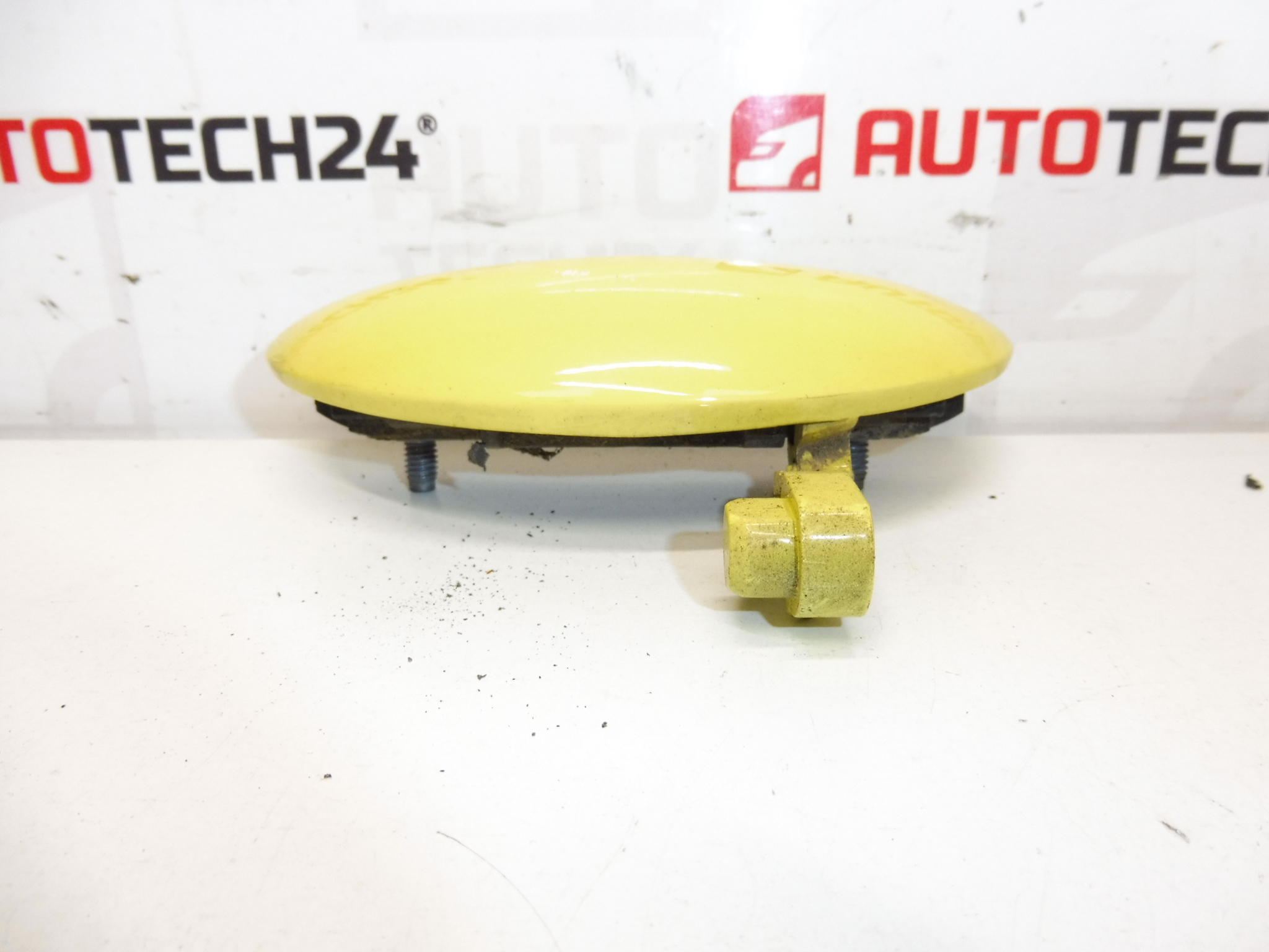 Klamka drzwi tylnych prawych KBL Citroën C1 Peugeot 107 9101AN