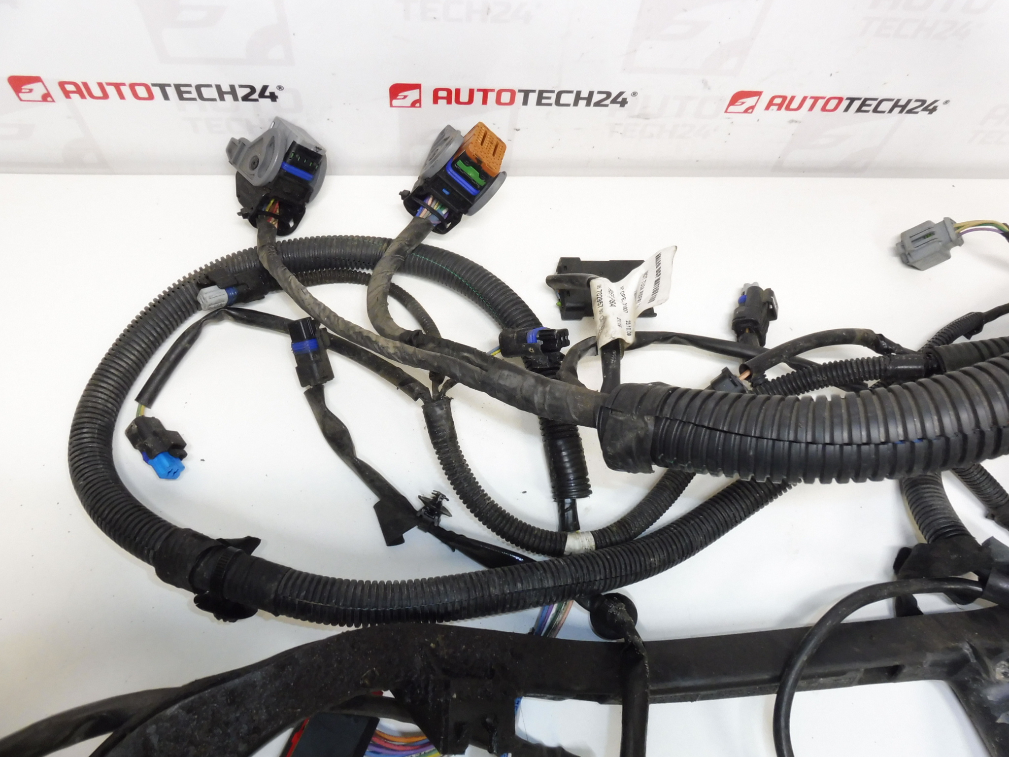 Wiązka silnika Peugeot Citroen 1.4i 9670295780 9660900080 658581