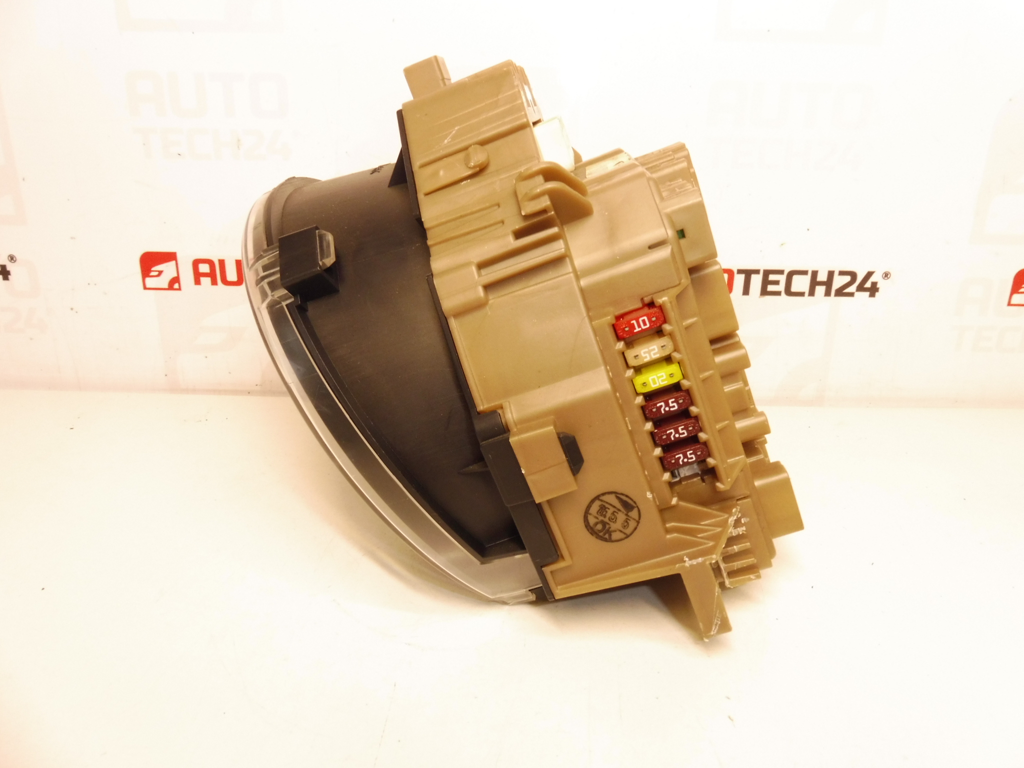 Prędkościomierz Citroën C1 Peugeot 107 83800-0H010-C