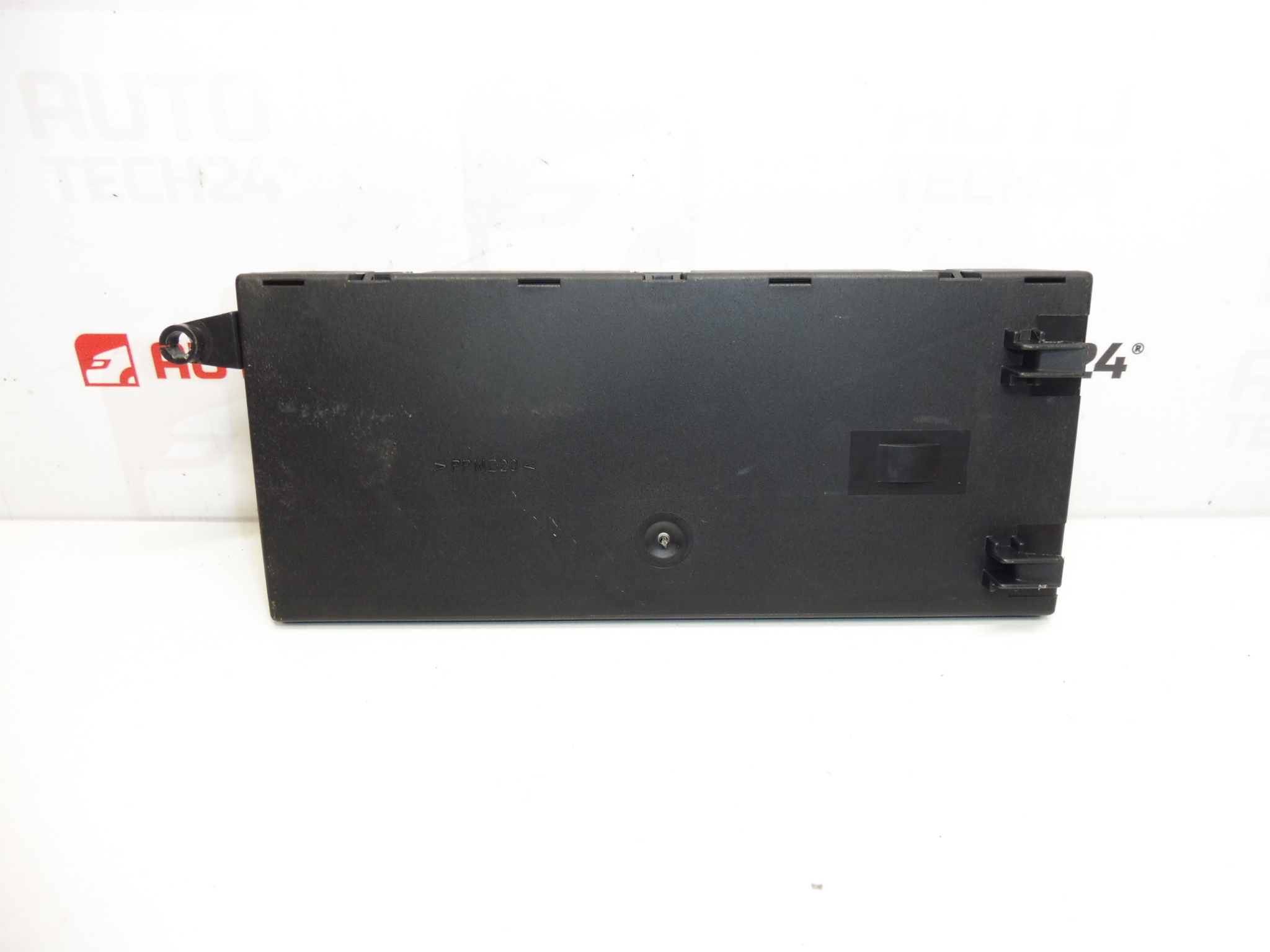 Citroën Peugeot Przesuwane Drzwi Tylne ECU 1400745380 9138H5