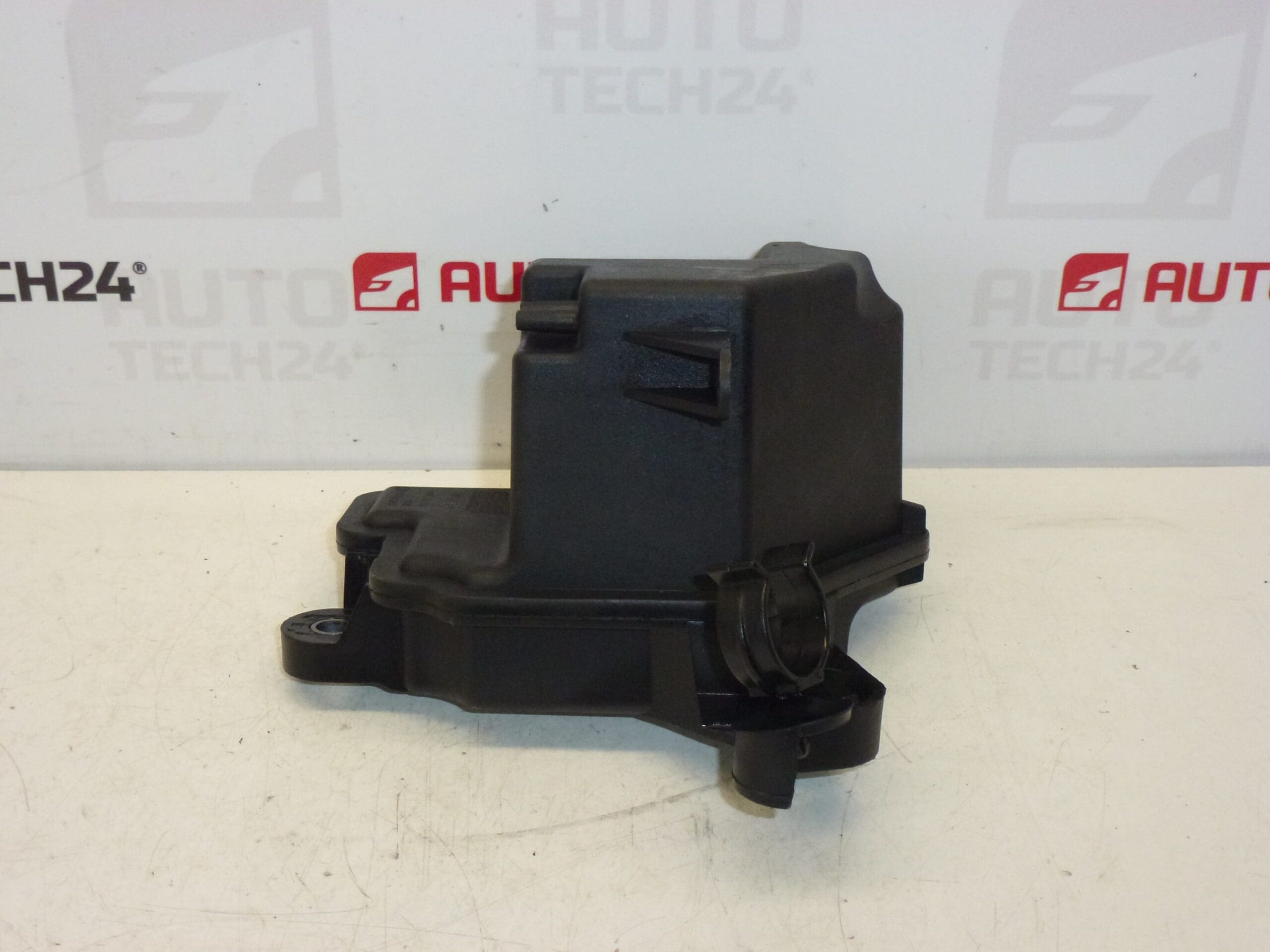 Zbiornik próżniowy Citroën Peugeot 9646411180 161837