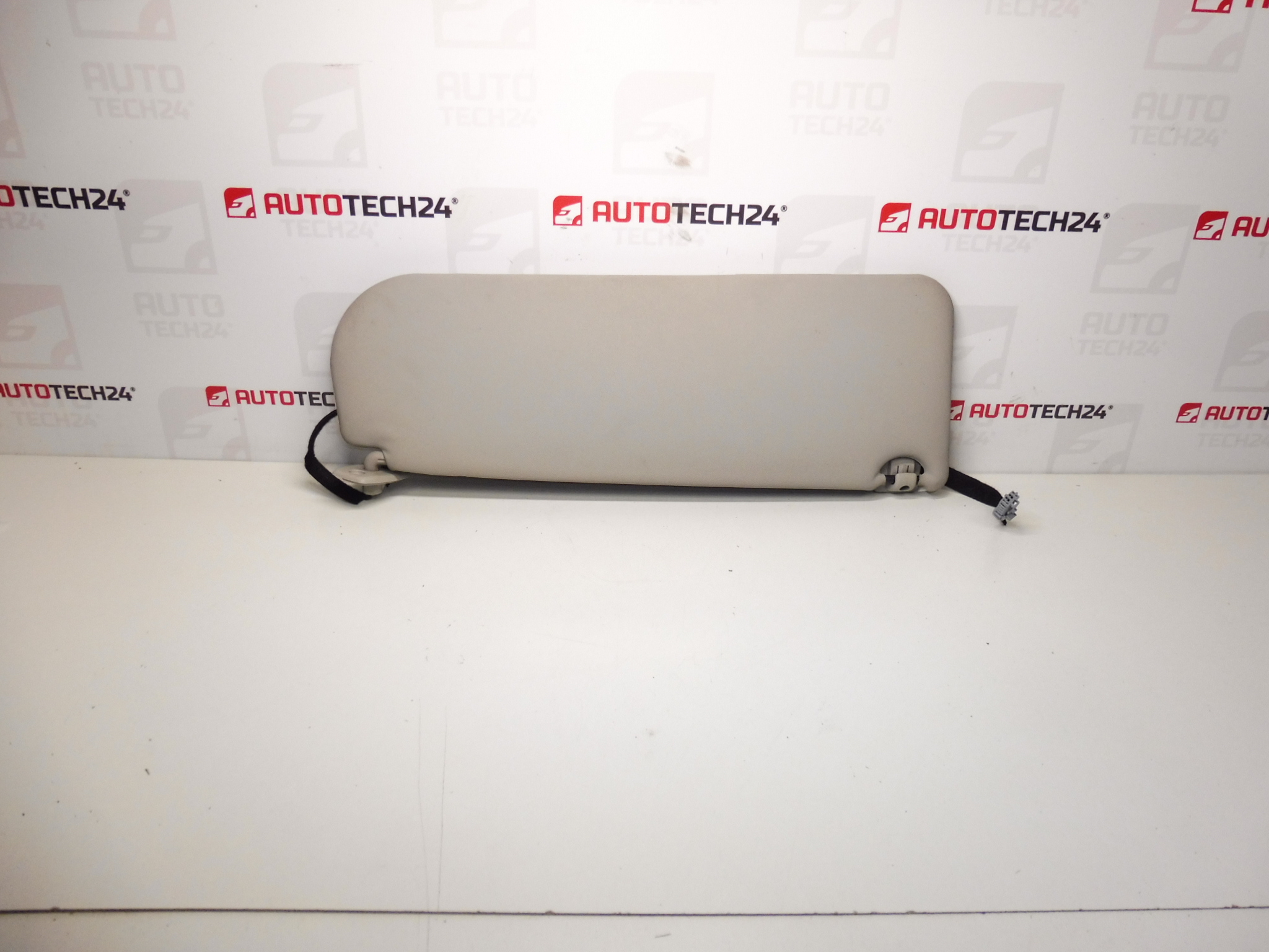 Osłona przeciwsłoneczna kierowcy Citroën Peugeot 8143PZ