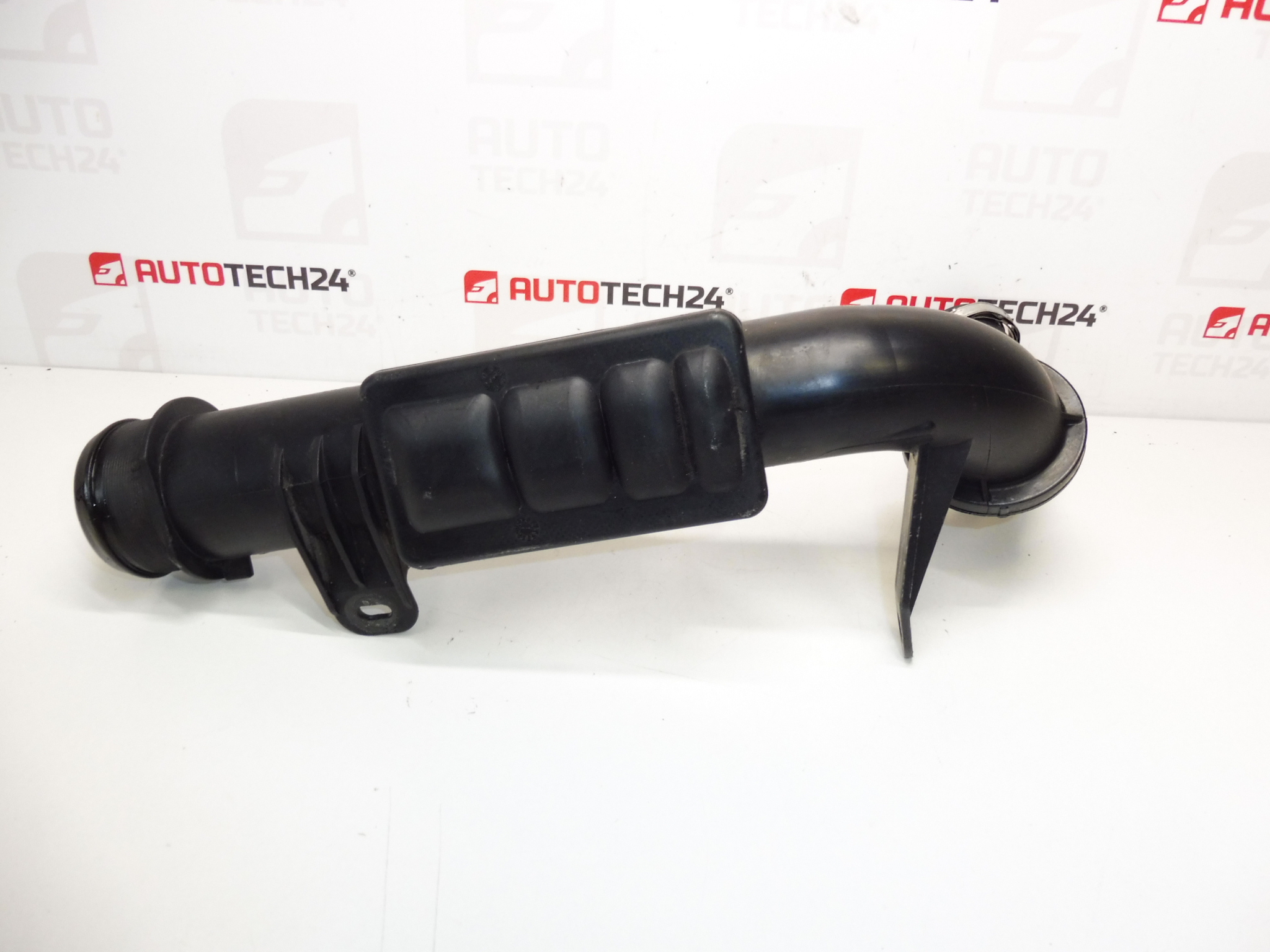 Podłączenie turbo powietrza Citroën Peugeot 2.0 HDI 0382HE