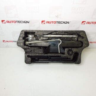 Narzędzie, dźwignia, klucz, ucho do holowania Citroën C4 Picasso 6736A3 674418 672594 671809 671739