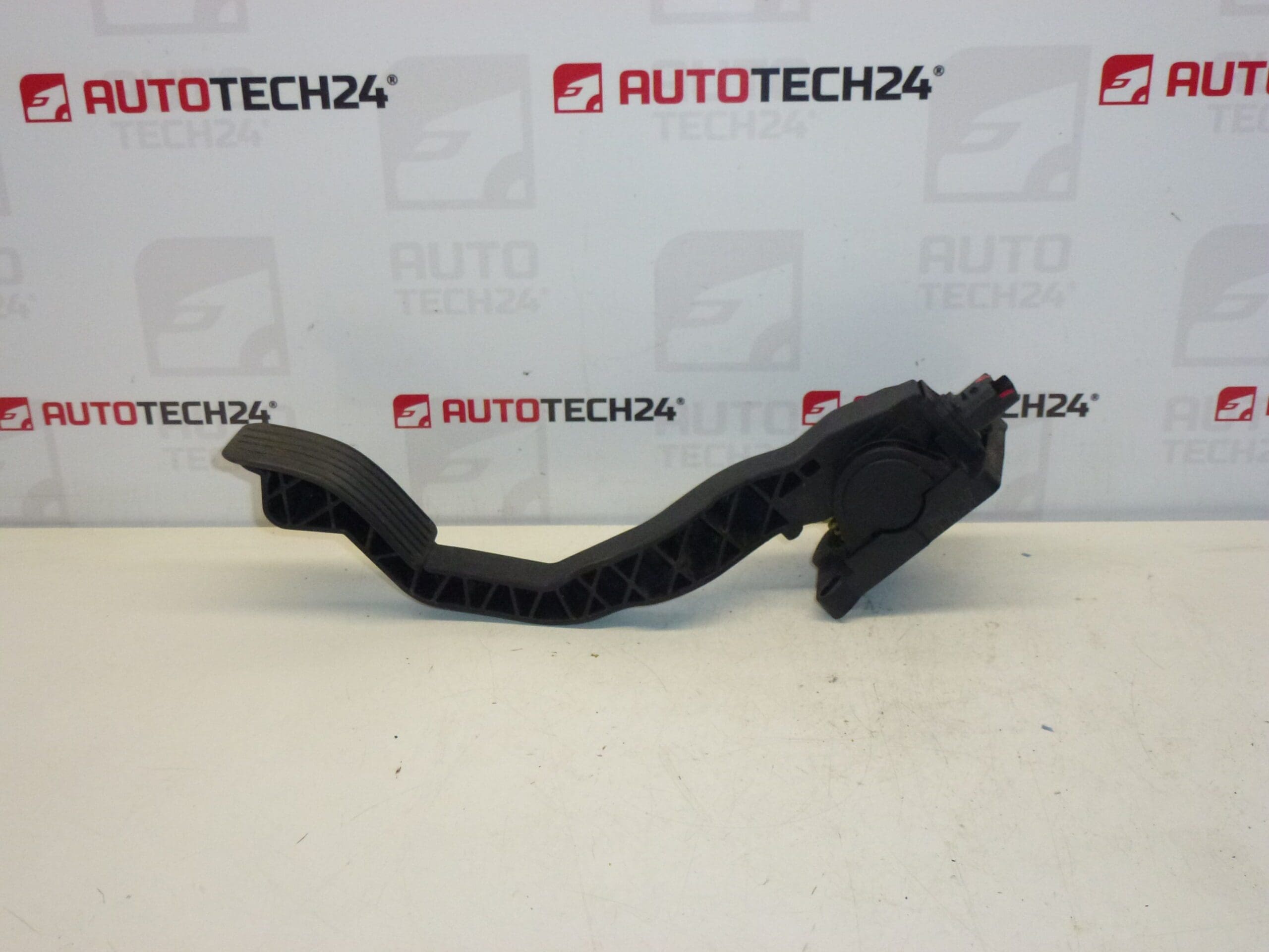 Pedał gazu Peugeot 206 Bosch 9645852280 0280752237 1601Q2