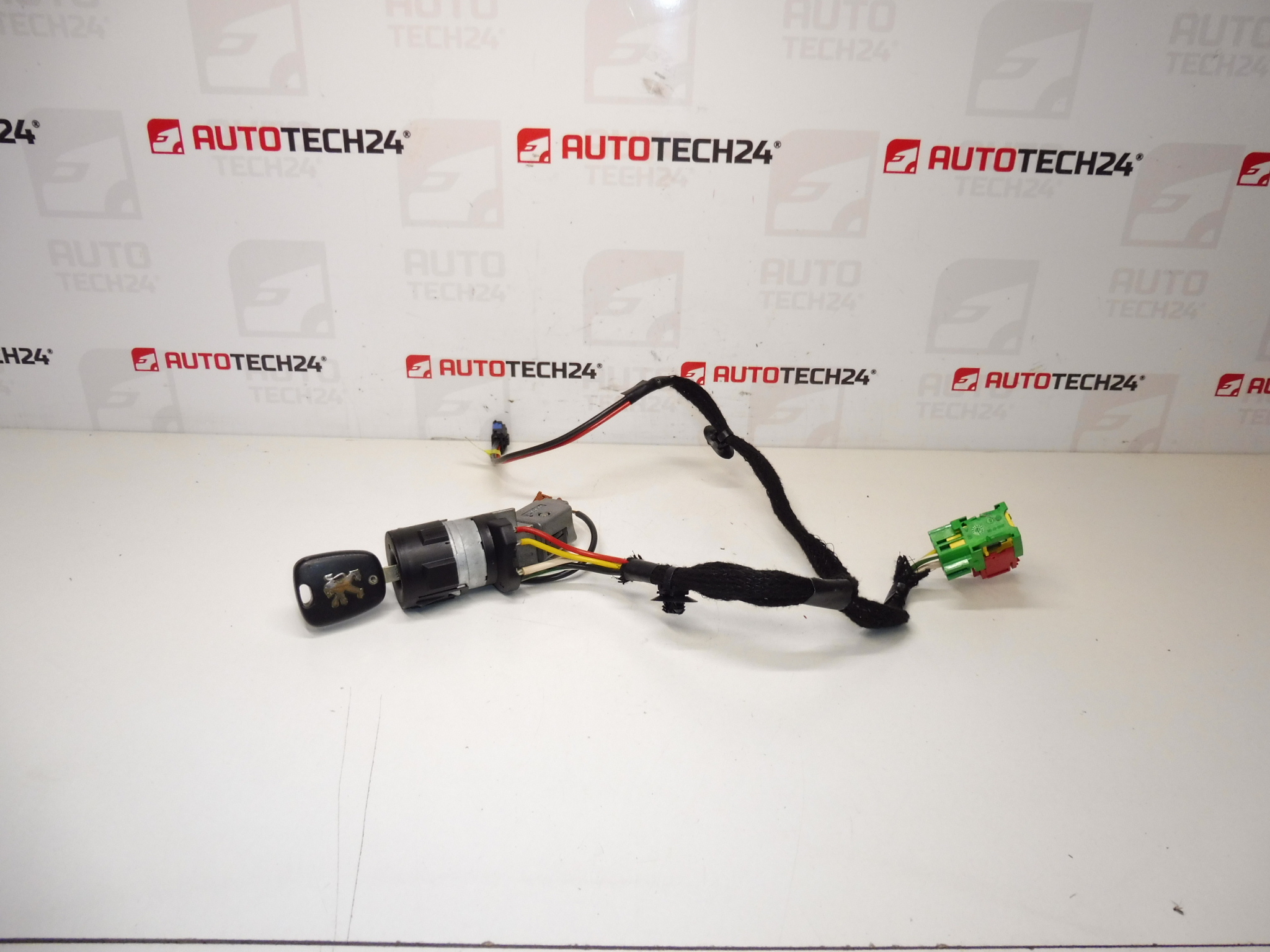 Skrzynka rozdzielcza Peugeot 307 4162X4