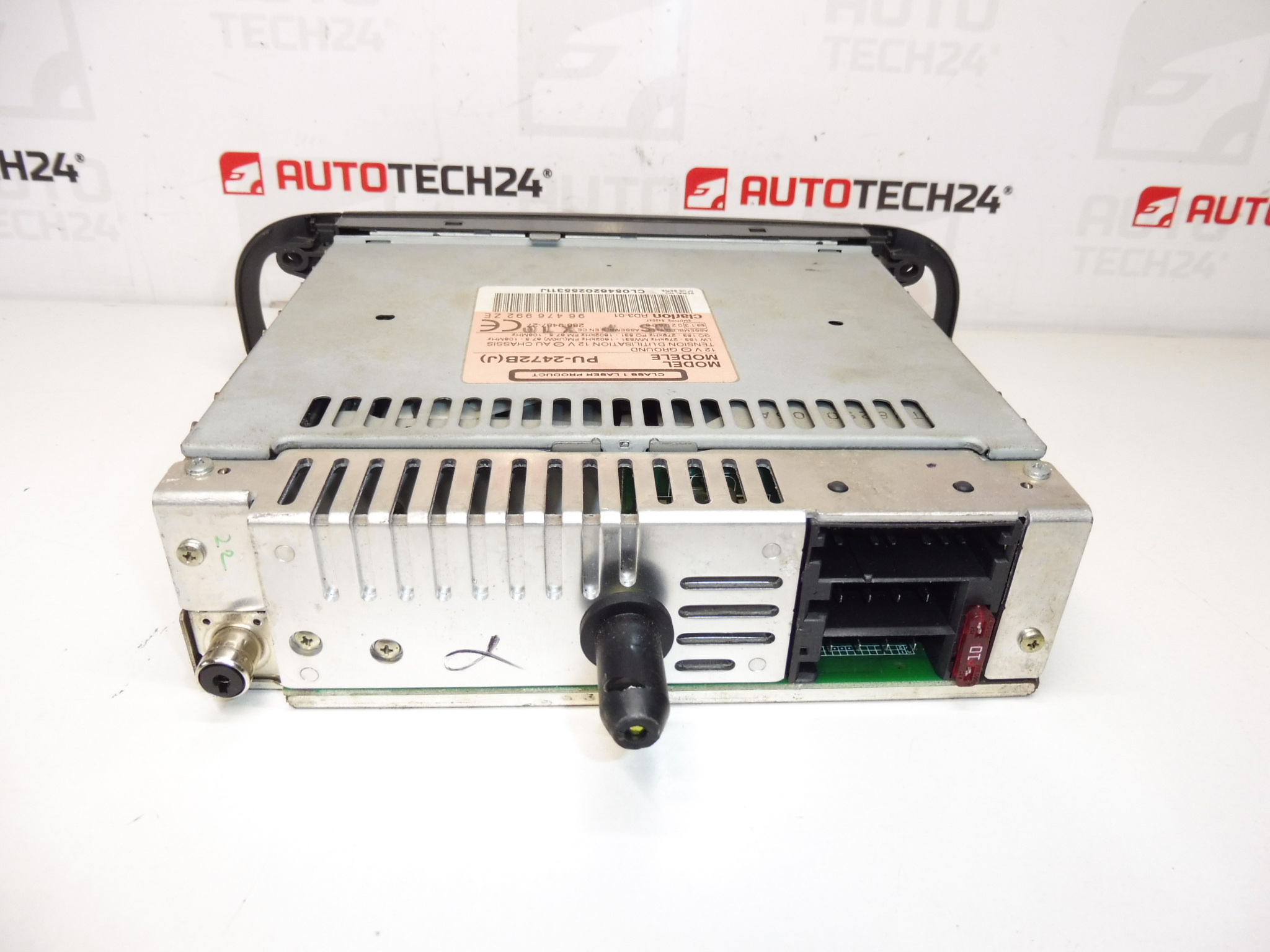 Radio samochodowe z CD RD3-01 Citroën C5 I 96476992ZE 6564LY