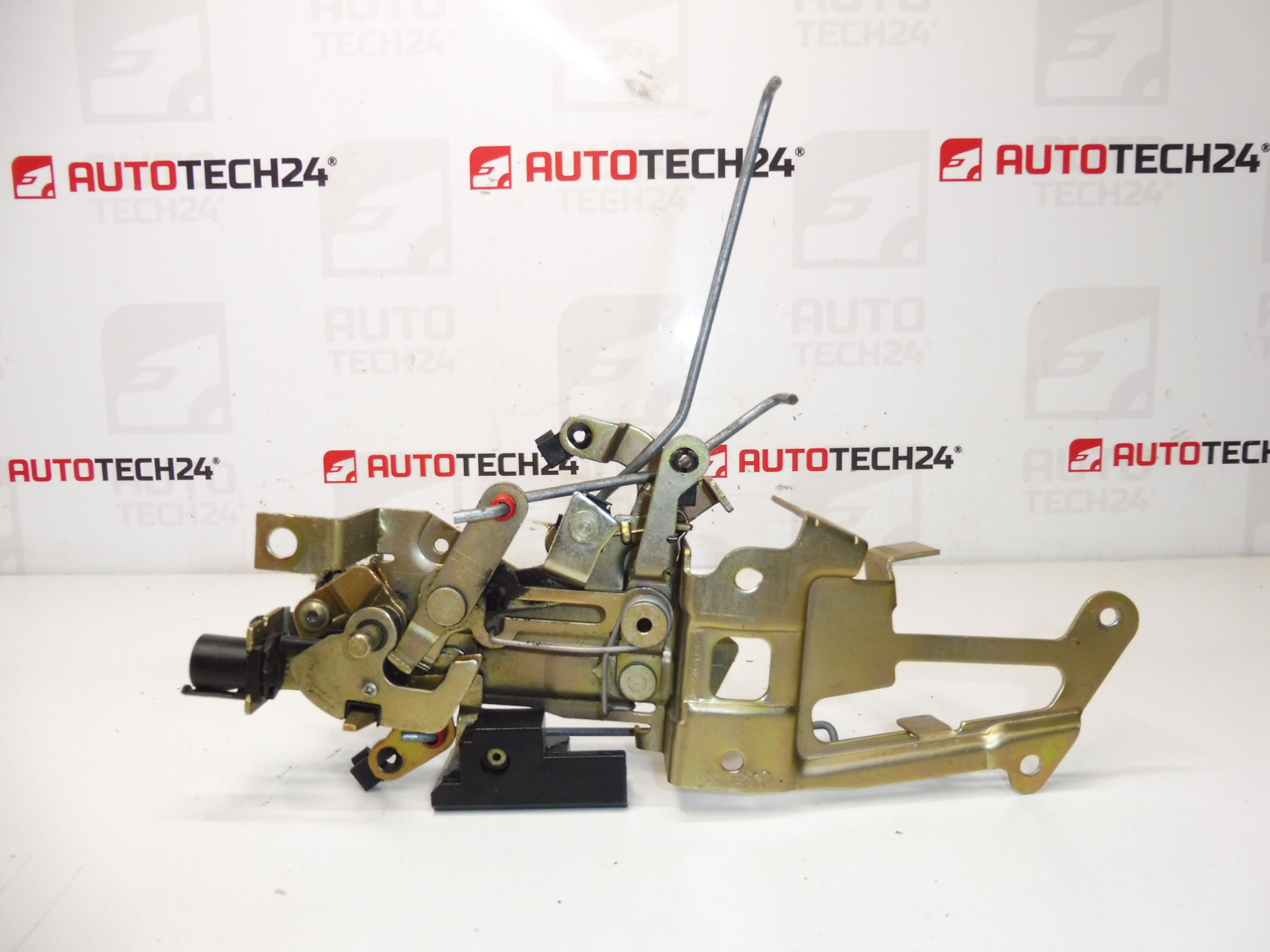 Zamek drzwi tylnych prawych Citroën Berlingo II 9138F4 bez linki