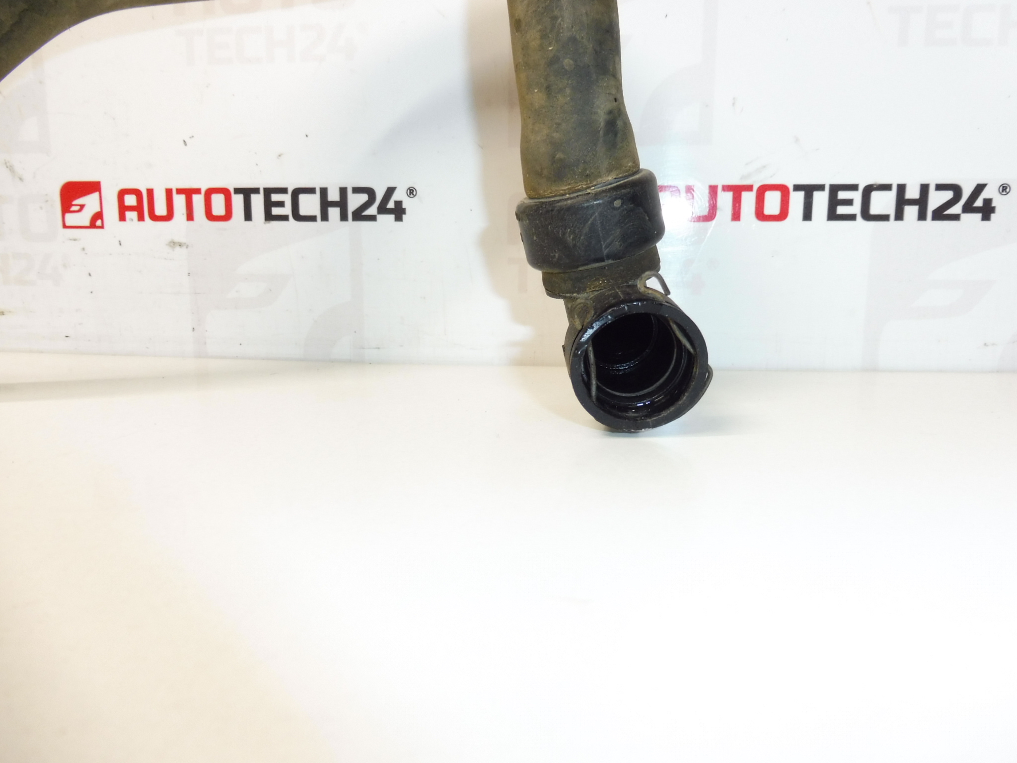 Wąż wodny Citroën Peugeot 2.2 HDI 646645