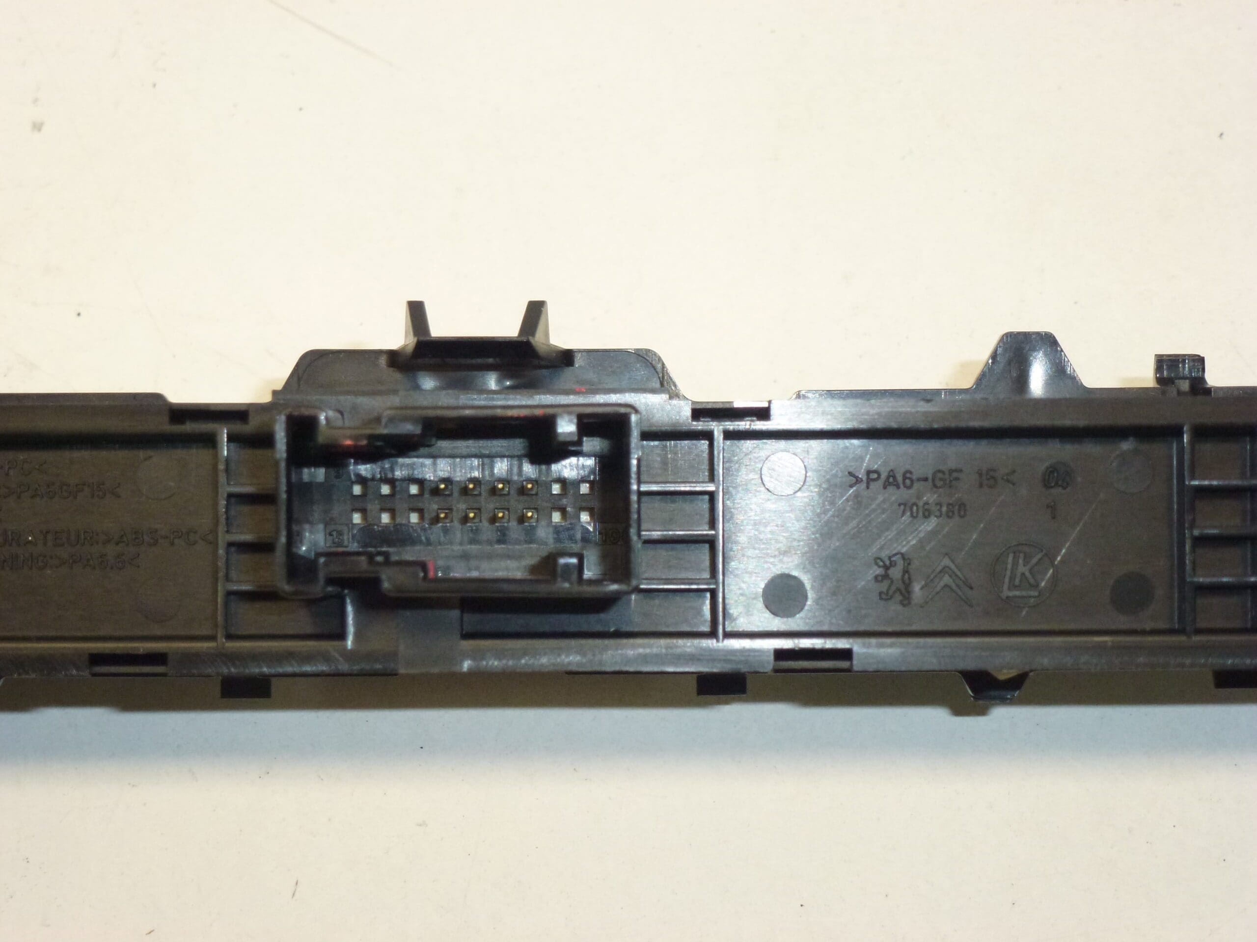 Blok przełączników wielofunkcyjnych Peugeot 308 9659417177 649014