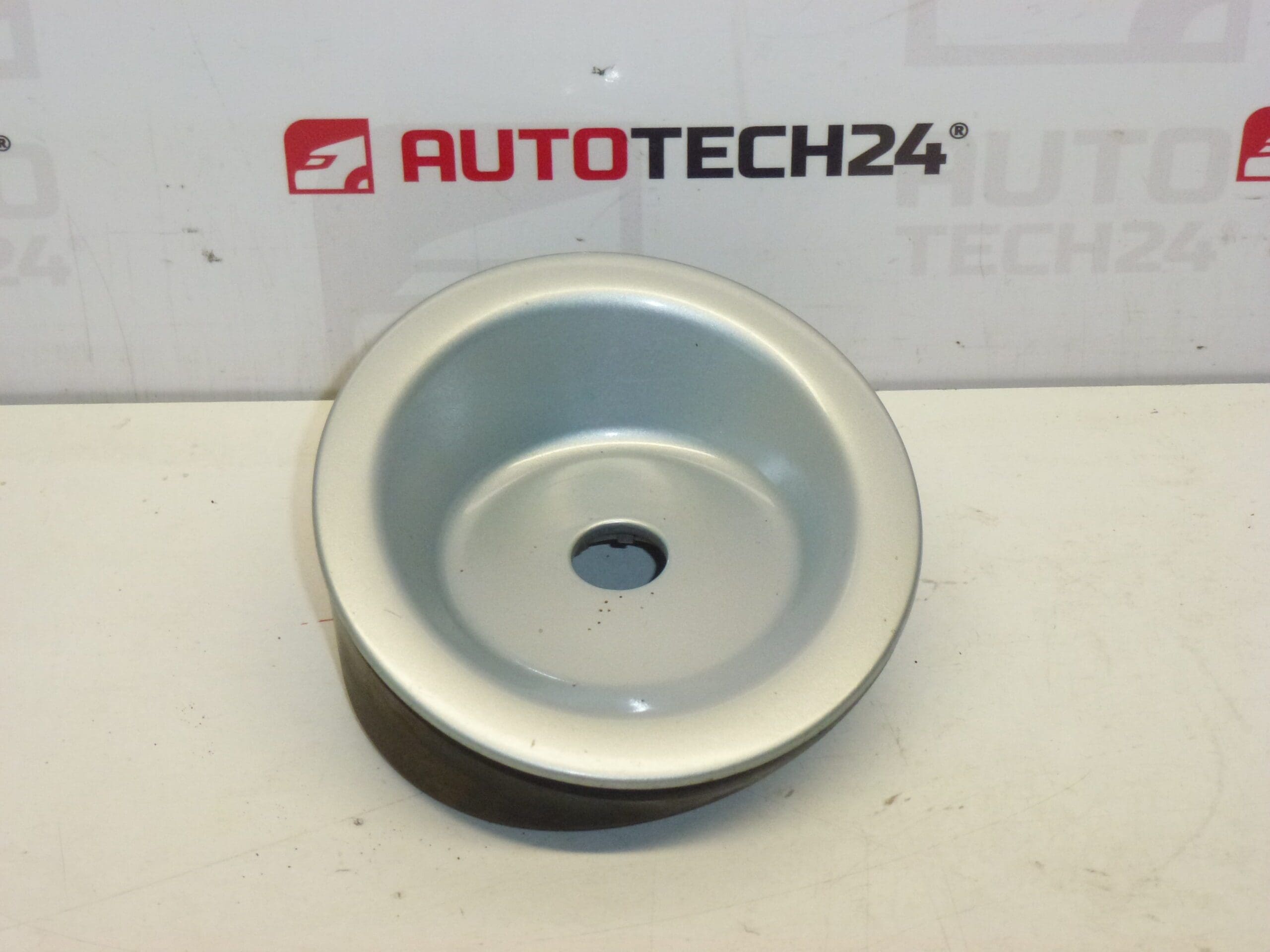 Korek wlewu paliwa Citroën Berlingo Peugeot Partner 9636357777 EYLC