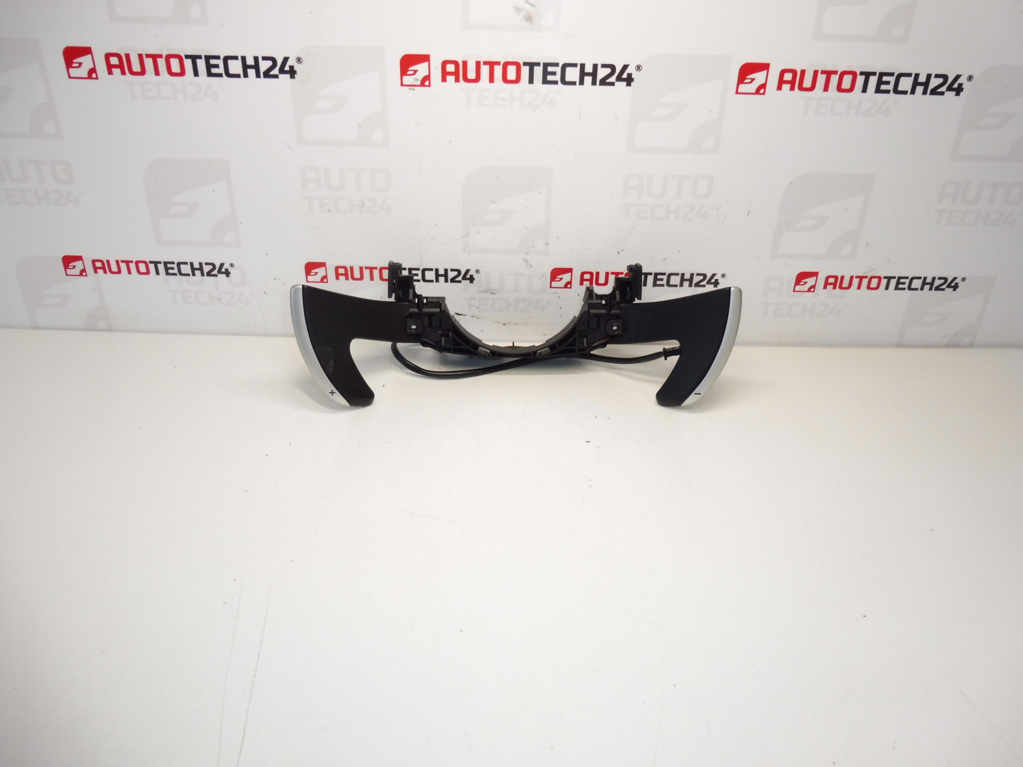 Manetki zmiany biegów Citroën Peugeot 96667245XT 624363