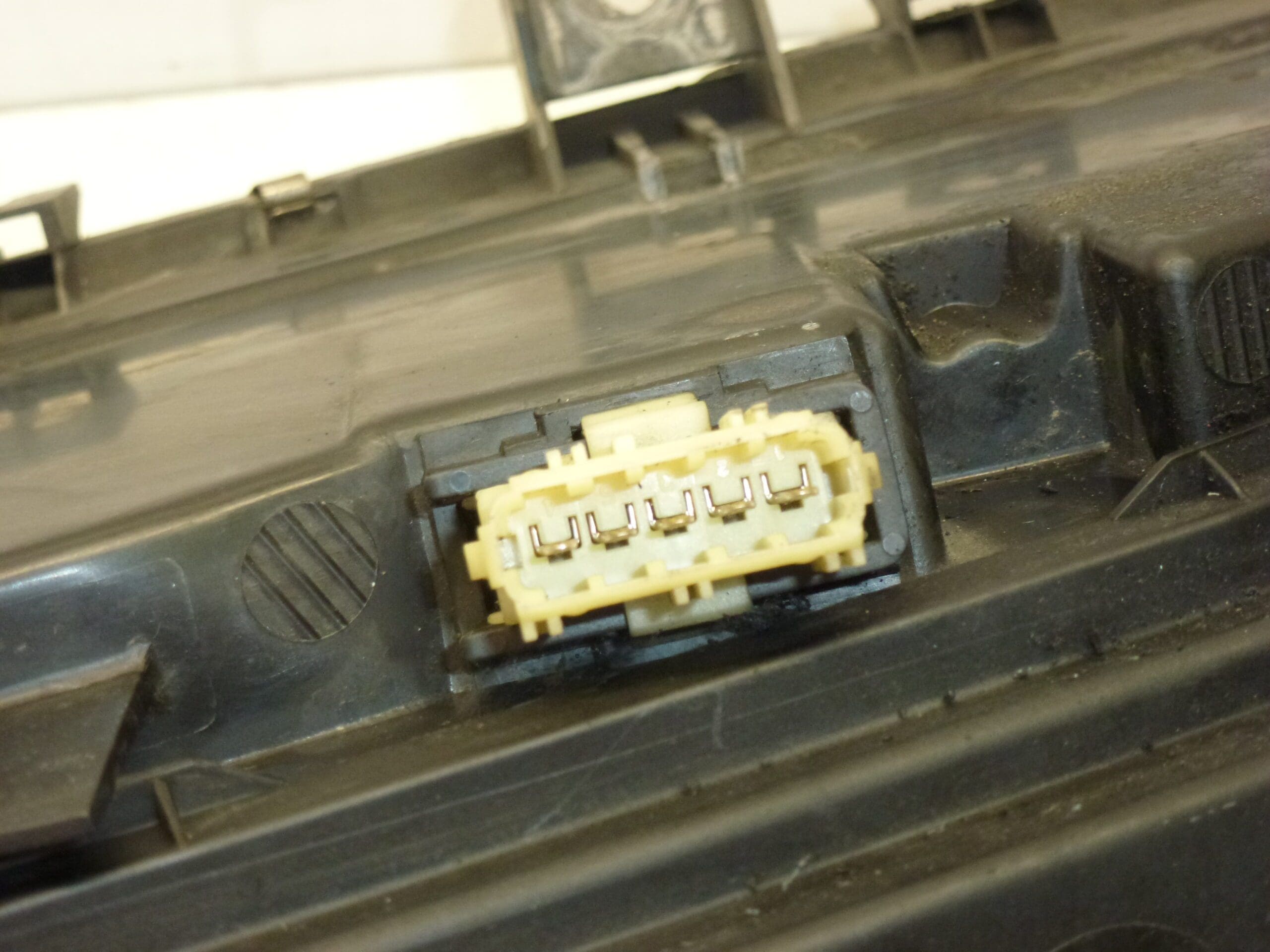 Lampa przednia prawa przednia Citroën Xantia 9626854780 6205R9