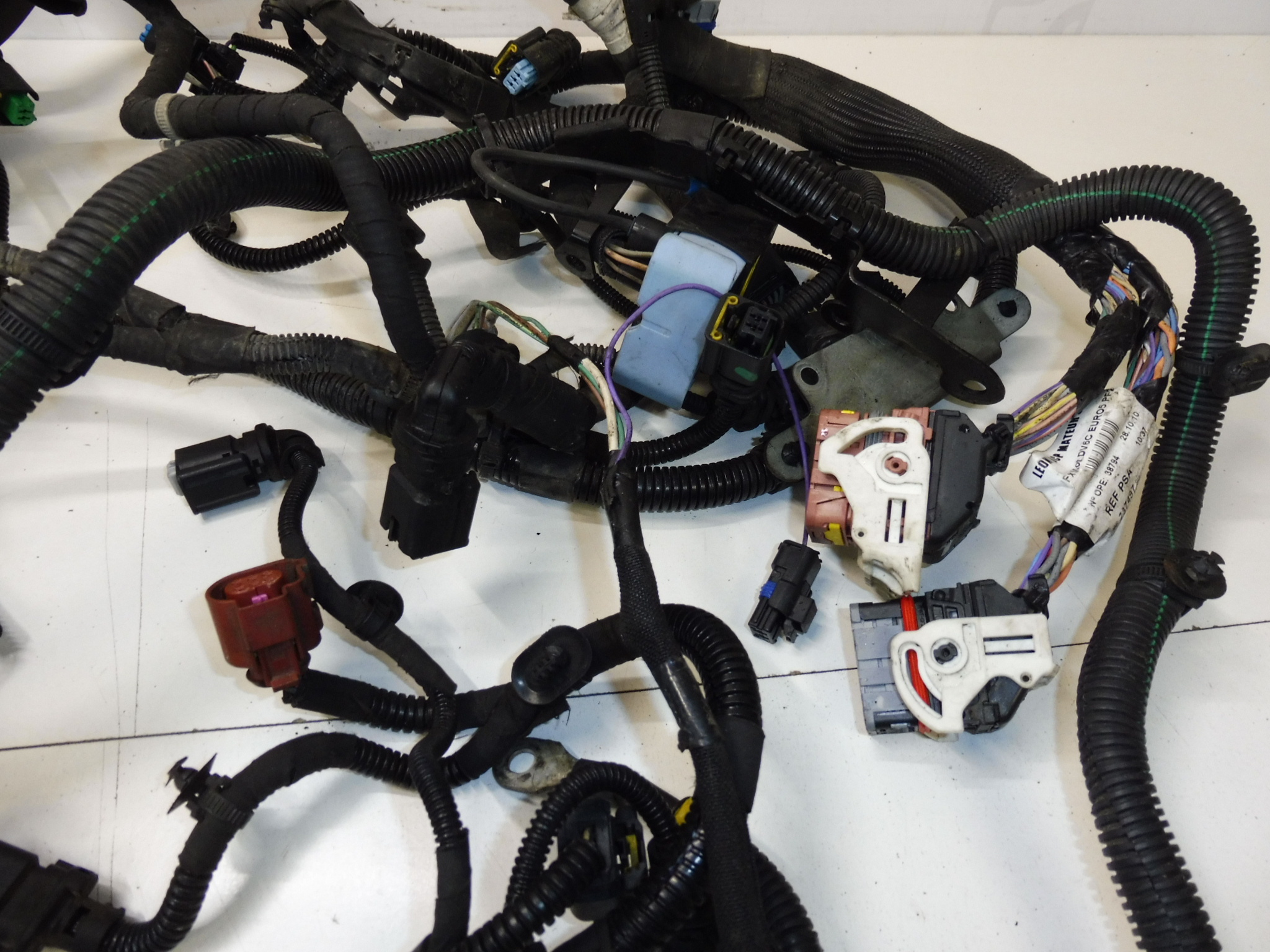 Zespół silnika głównego 1.6 e-HDI Citroën Peugeot 9678303780 9671135480 9673749780