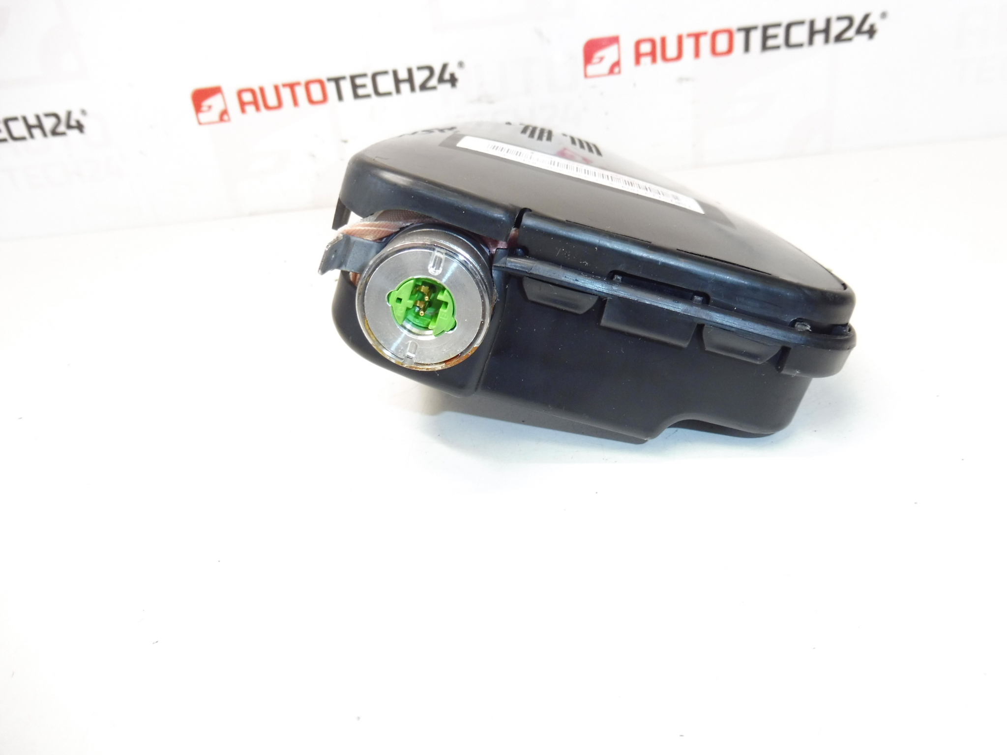 Poduszka powietrzna boczna prawa Peugeot 3008 5008 9684602380 8216XX