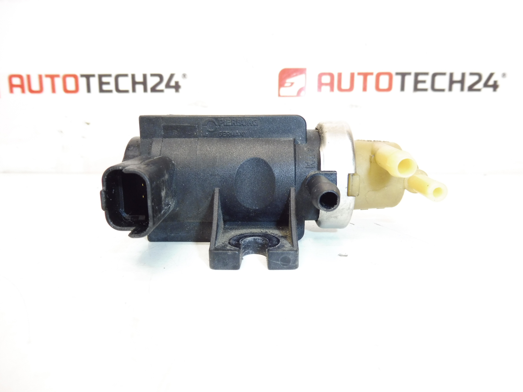 Zawór próżniowy Pierburg 7.01633.02 9672875080 1618KG