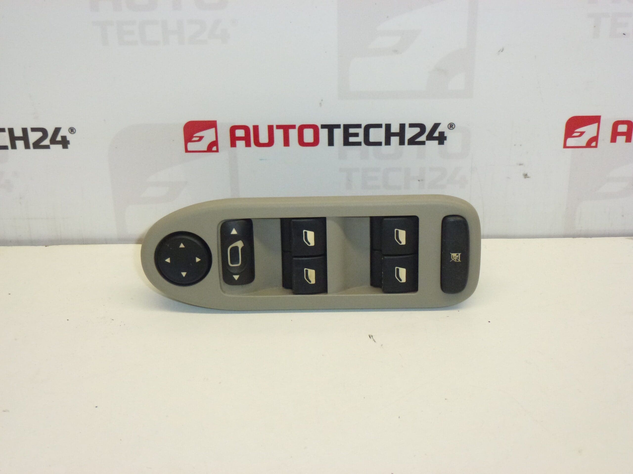 Sterowanie szybą i lusterkami Citroën C5 96514300ZW 6554HV